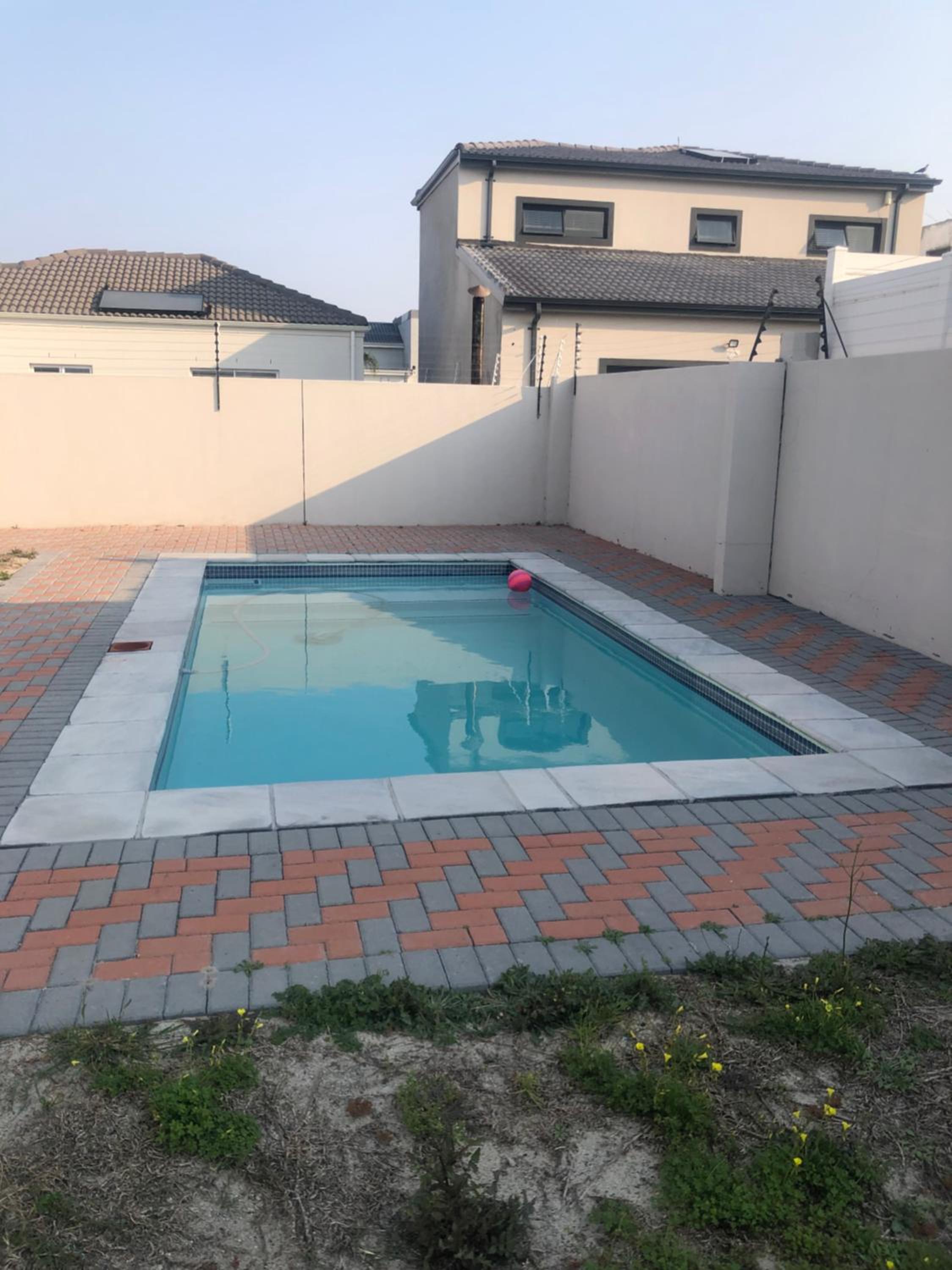 Five bedrooms holiday home view 5