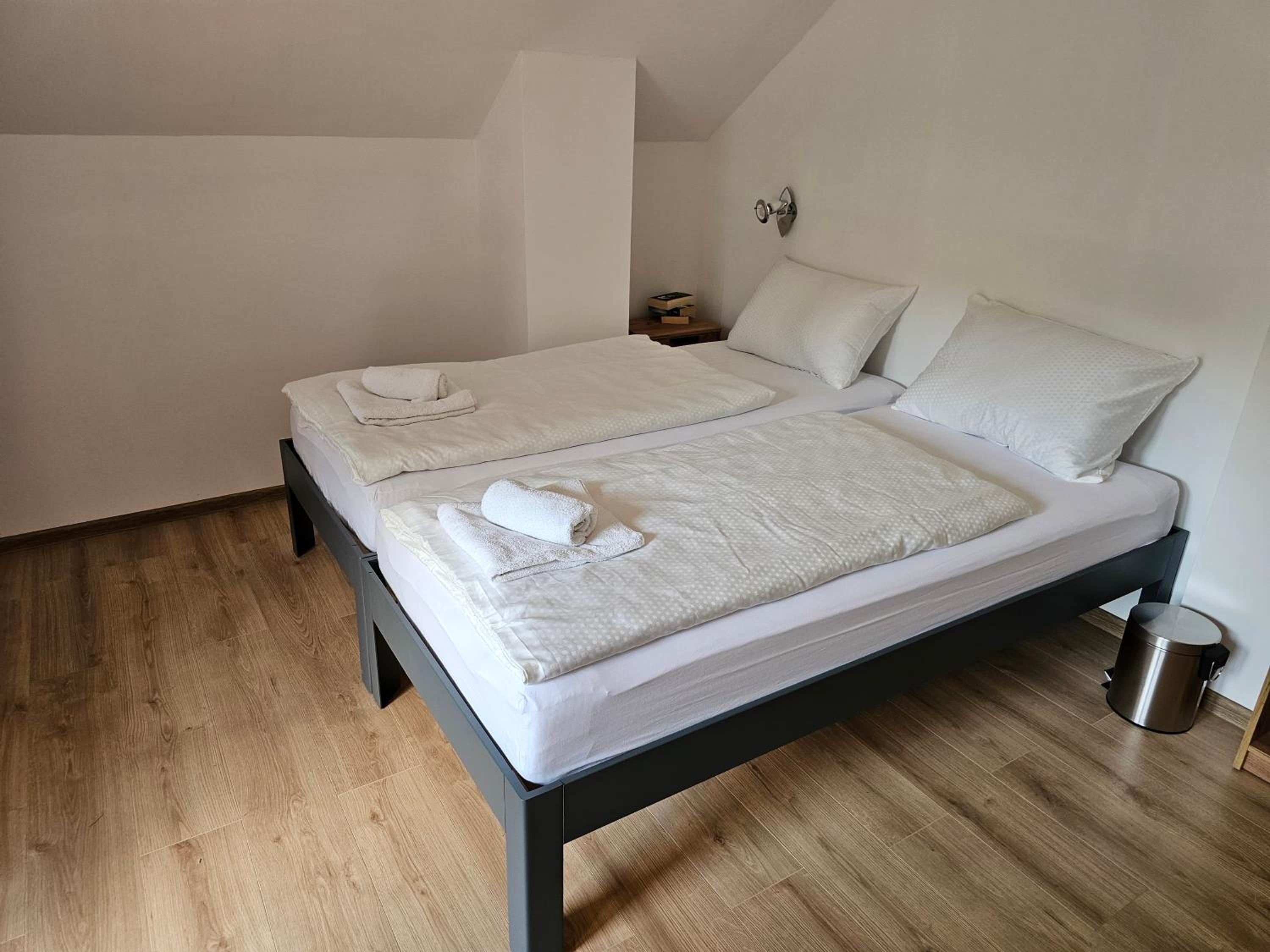 Apartmani-OPG Lukaček