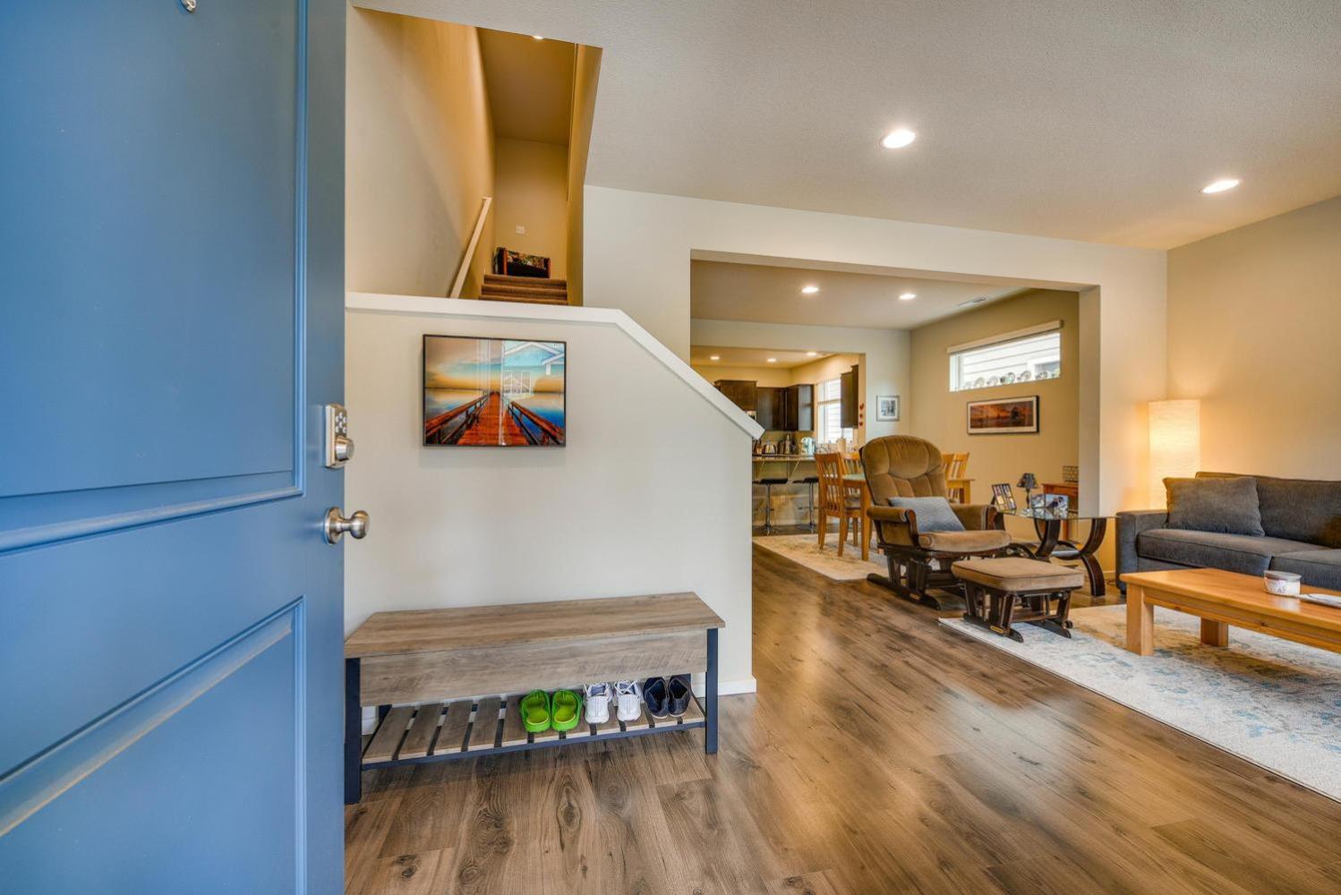 2 private bedrooms 1 private bathroom in shared home view 5