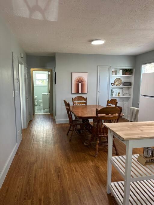 4 Bed Home Across from Eastern CT view 3