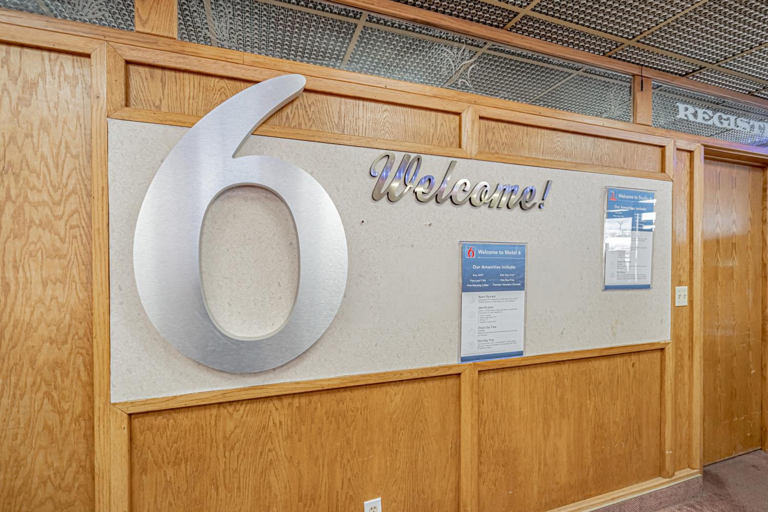 Motel 6 Pocatello ID view 5