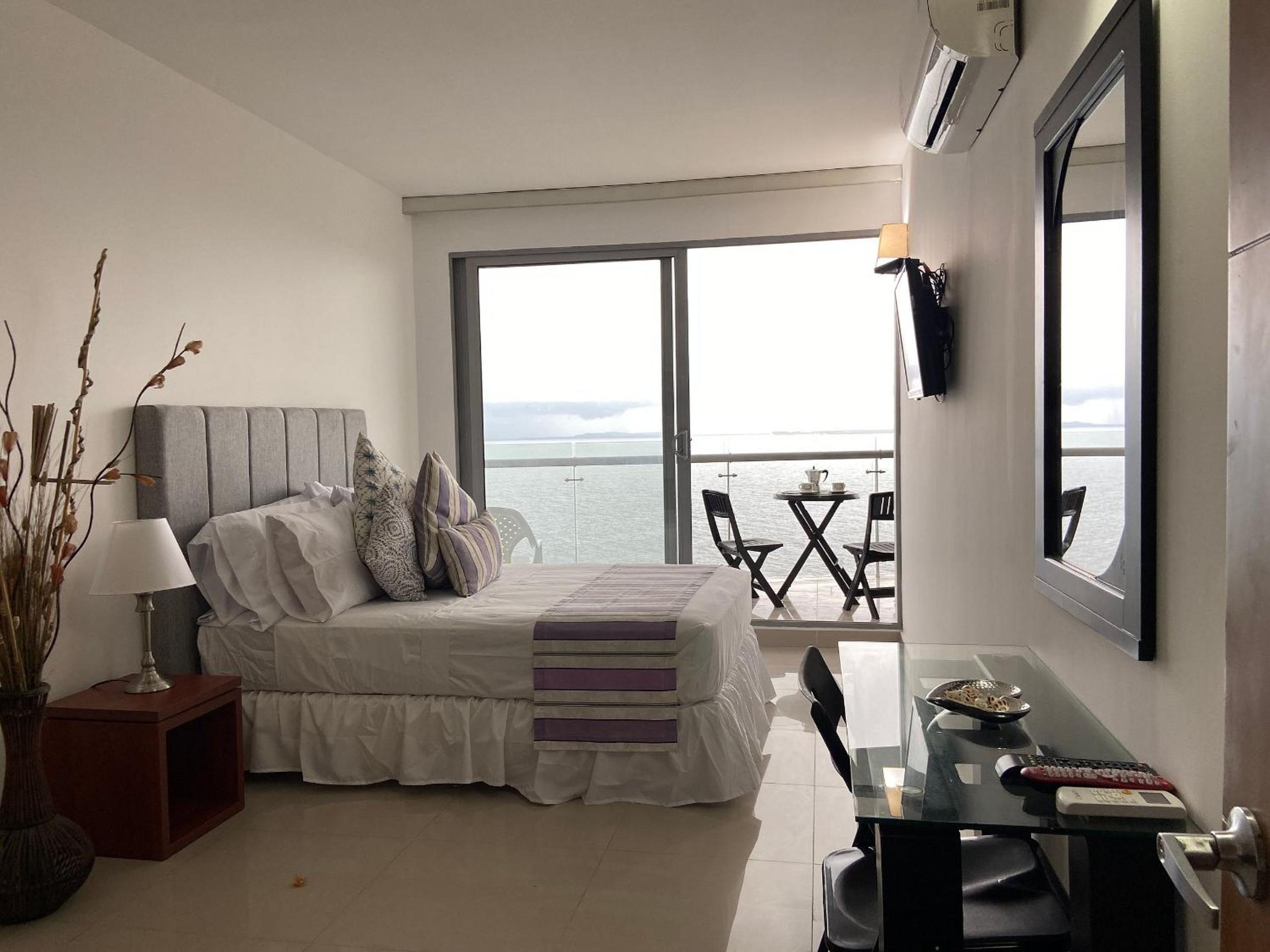 Frente Al Mar Ciudad Antigua Home Office 14B