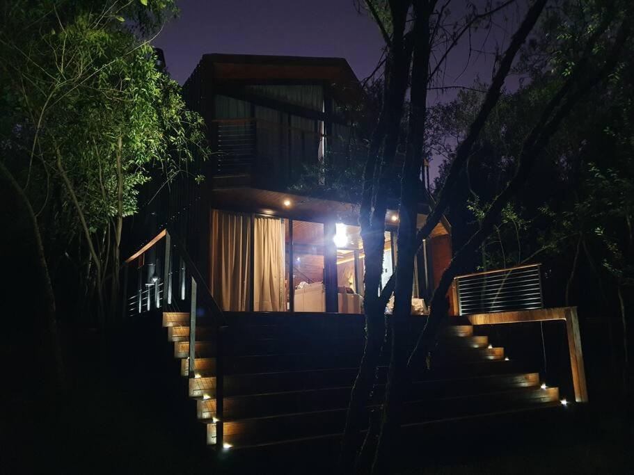 Cabana de frente lago