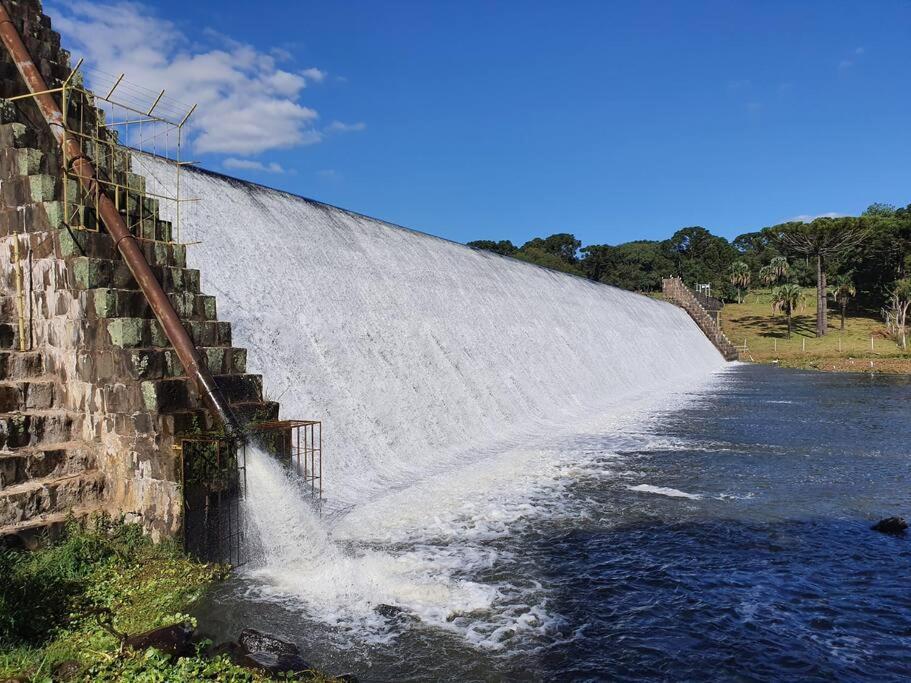 Cabana de frente lago