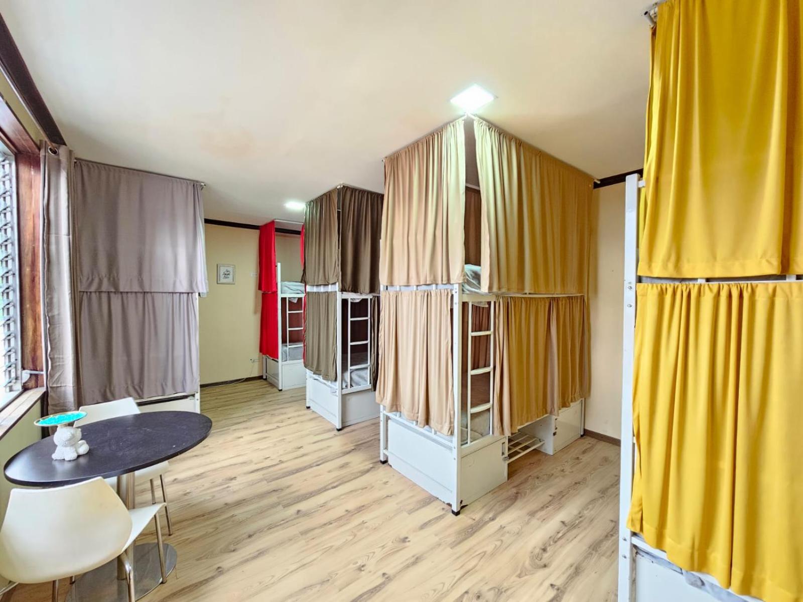 Hostel La Cali Inn