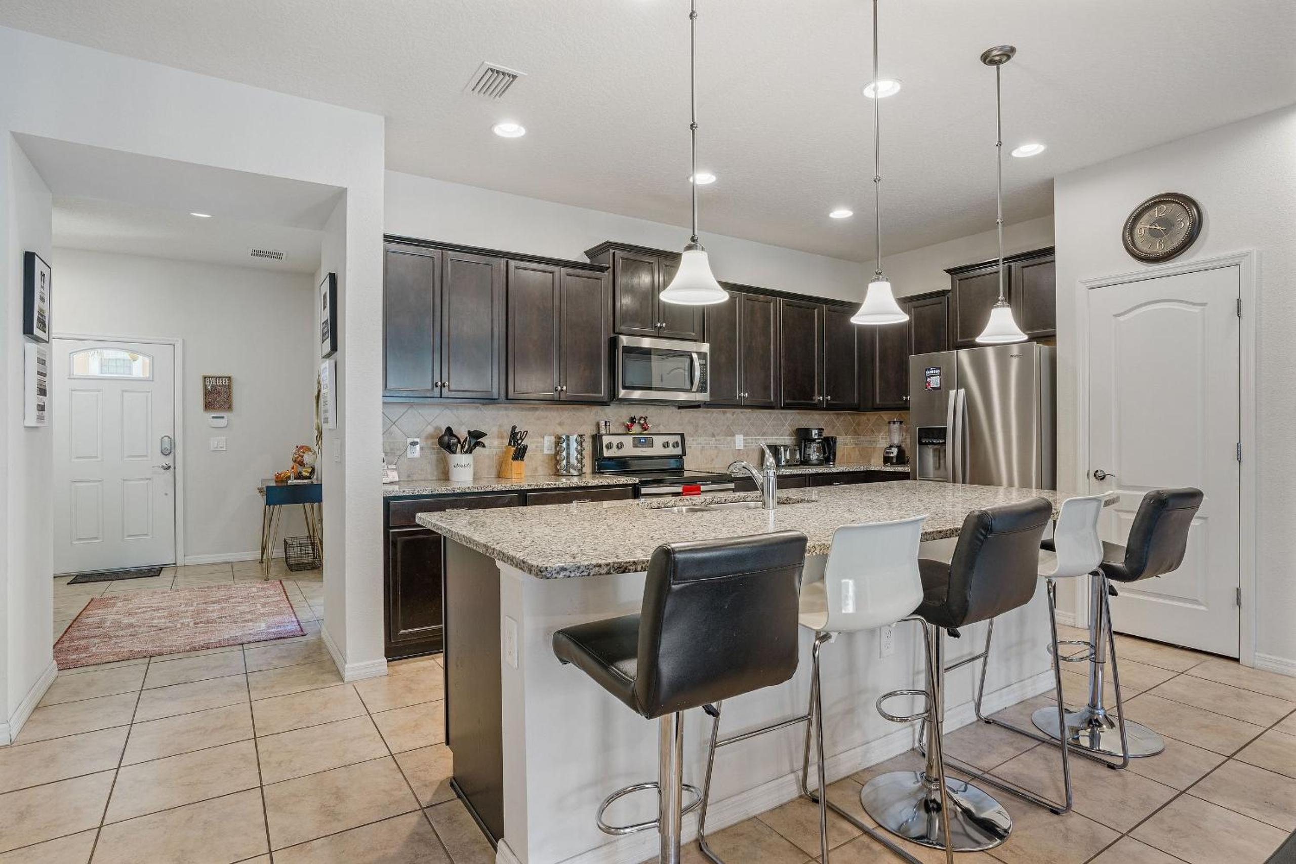 5BR Home Near Disney with Clubhouse view 4