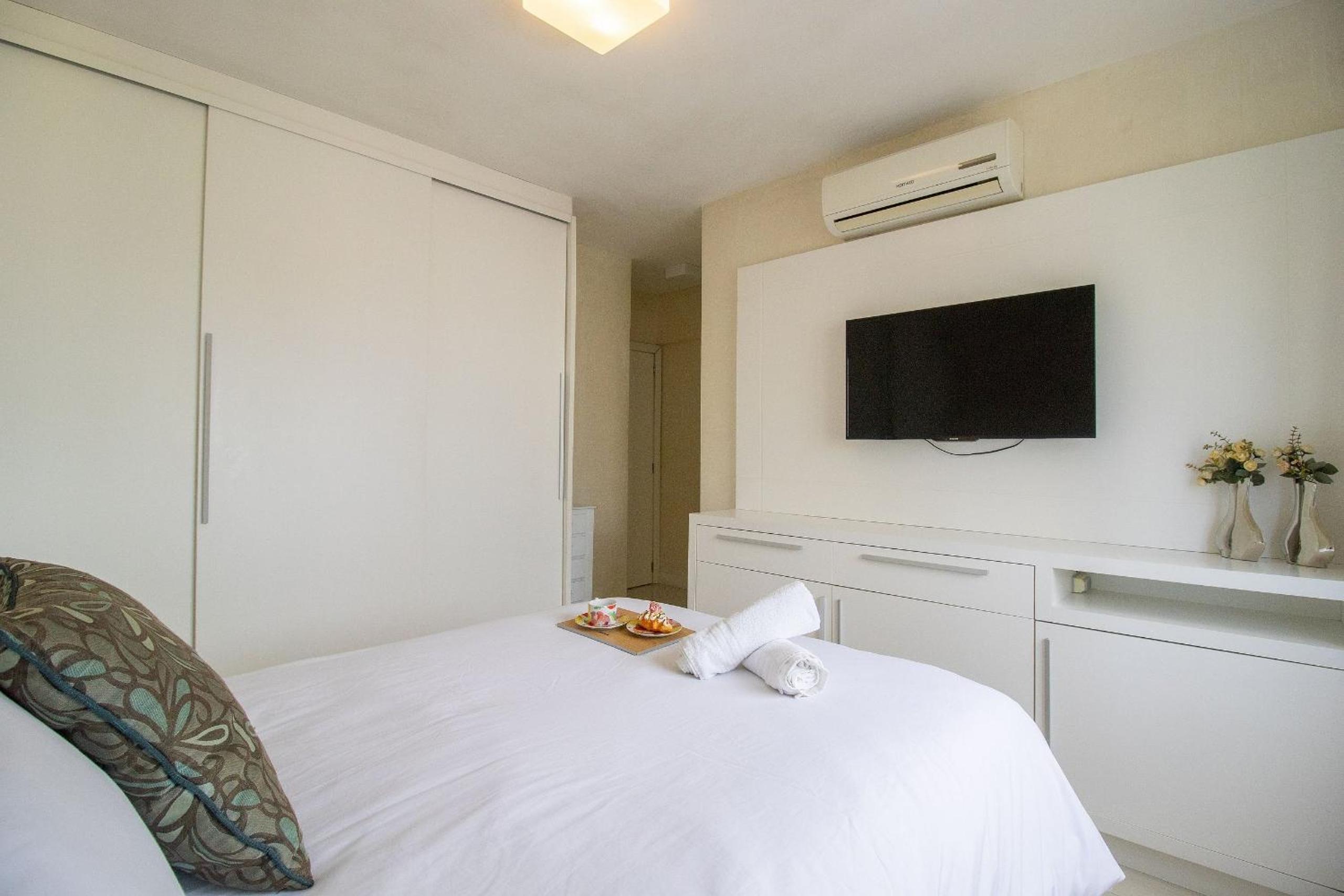 BK81 - 3 Dorm, Climatizado, 2 Garagens, Wi-Fi view 2