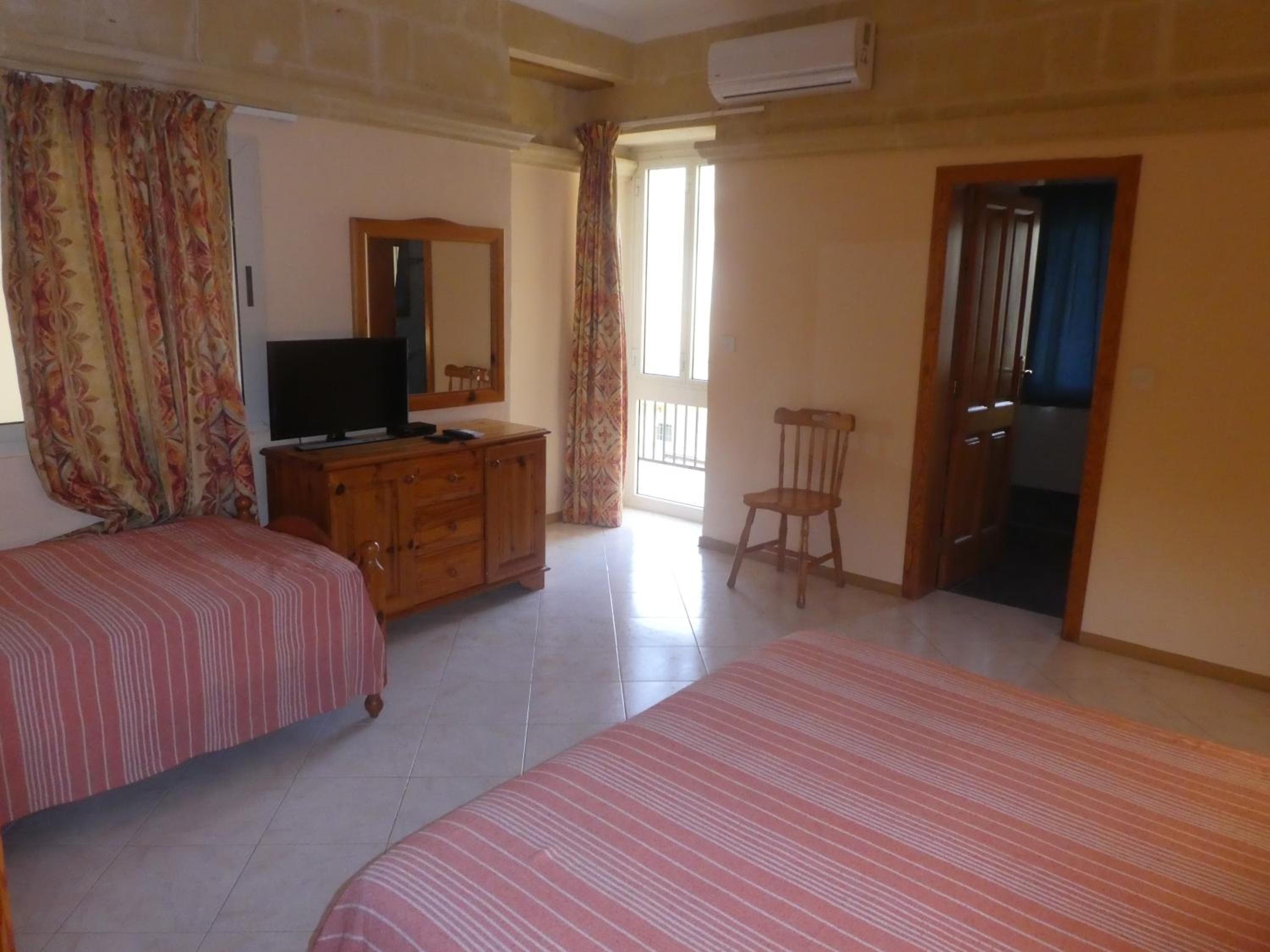 San Antonio Guesthouse