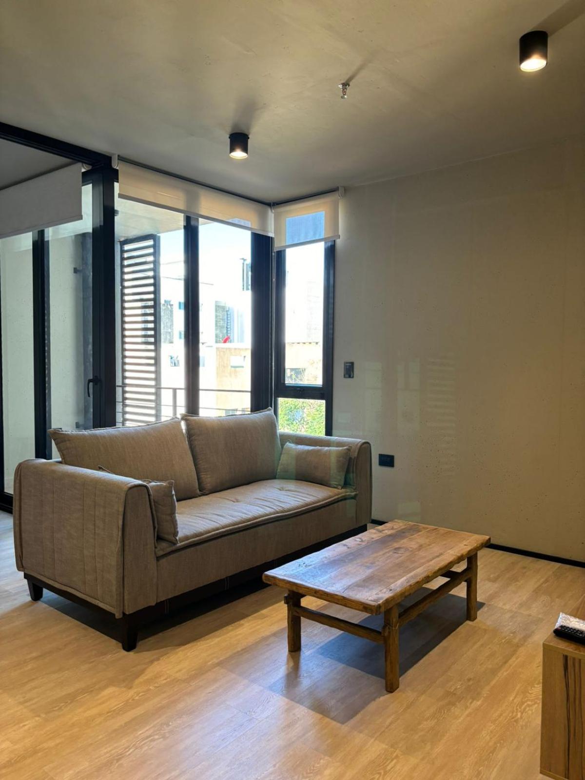 The Station Las Mercedes 401 view 5