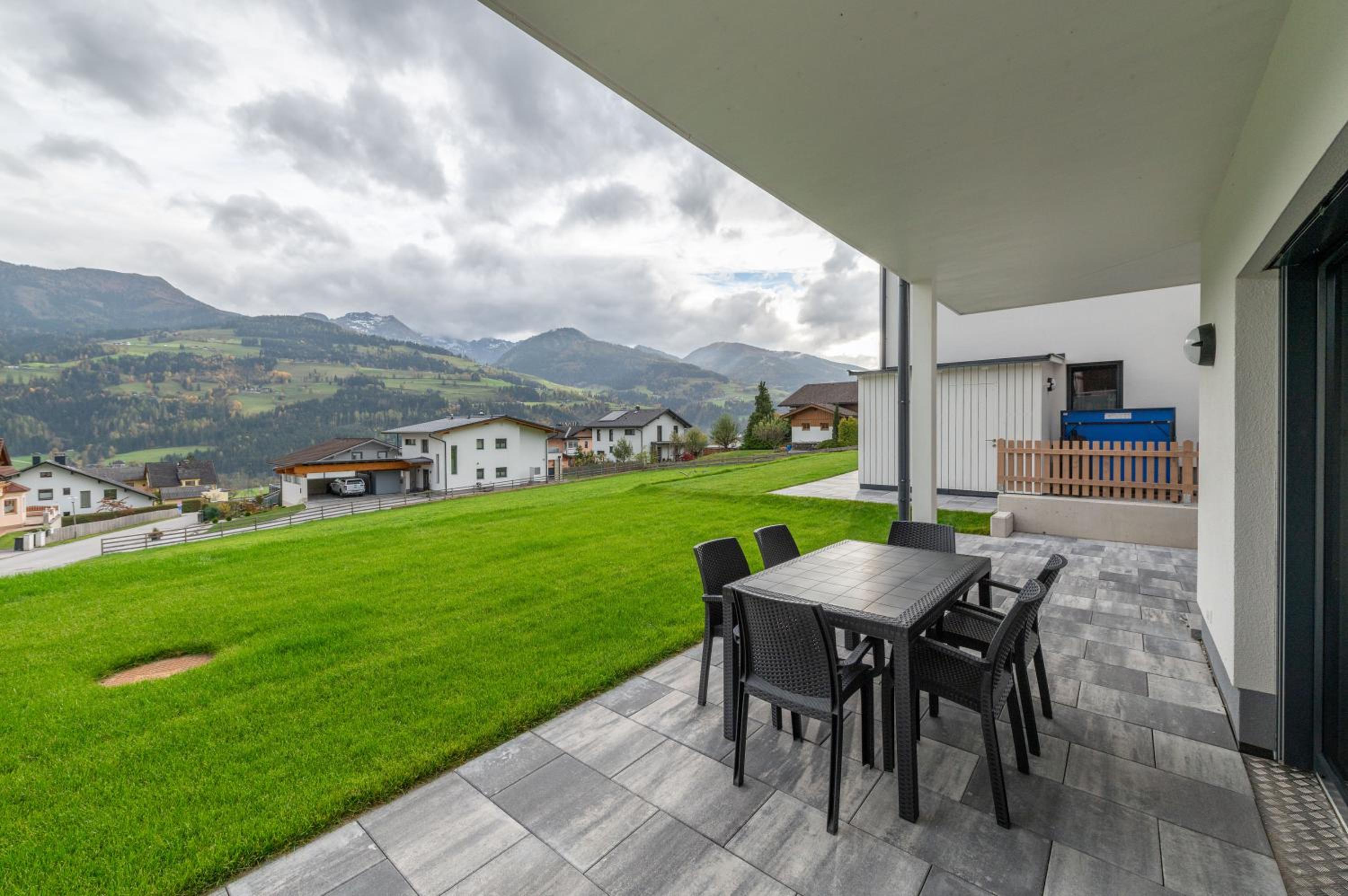 GardenAlpin & PanoramaAlpin Apartments - by myNests