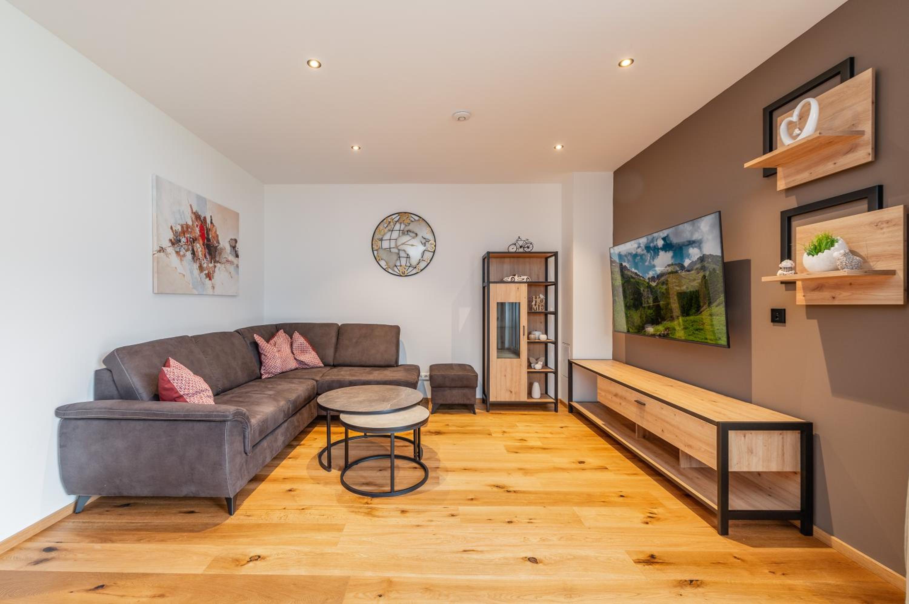 GardenAlpin & PanoramaAlpin Apartments - by myNests