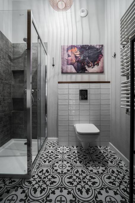 Golden Apartments in Warsaw - Stylish and Cozy Studio - Ząbkowska A