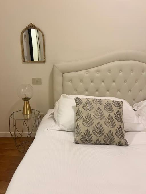 Apartment Alla Scala Milano-Palazzo di Prestigio