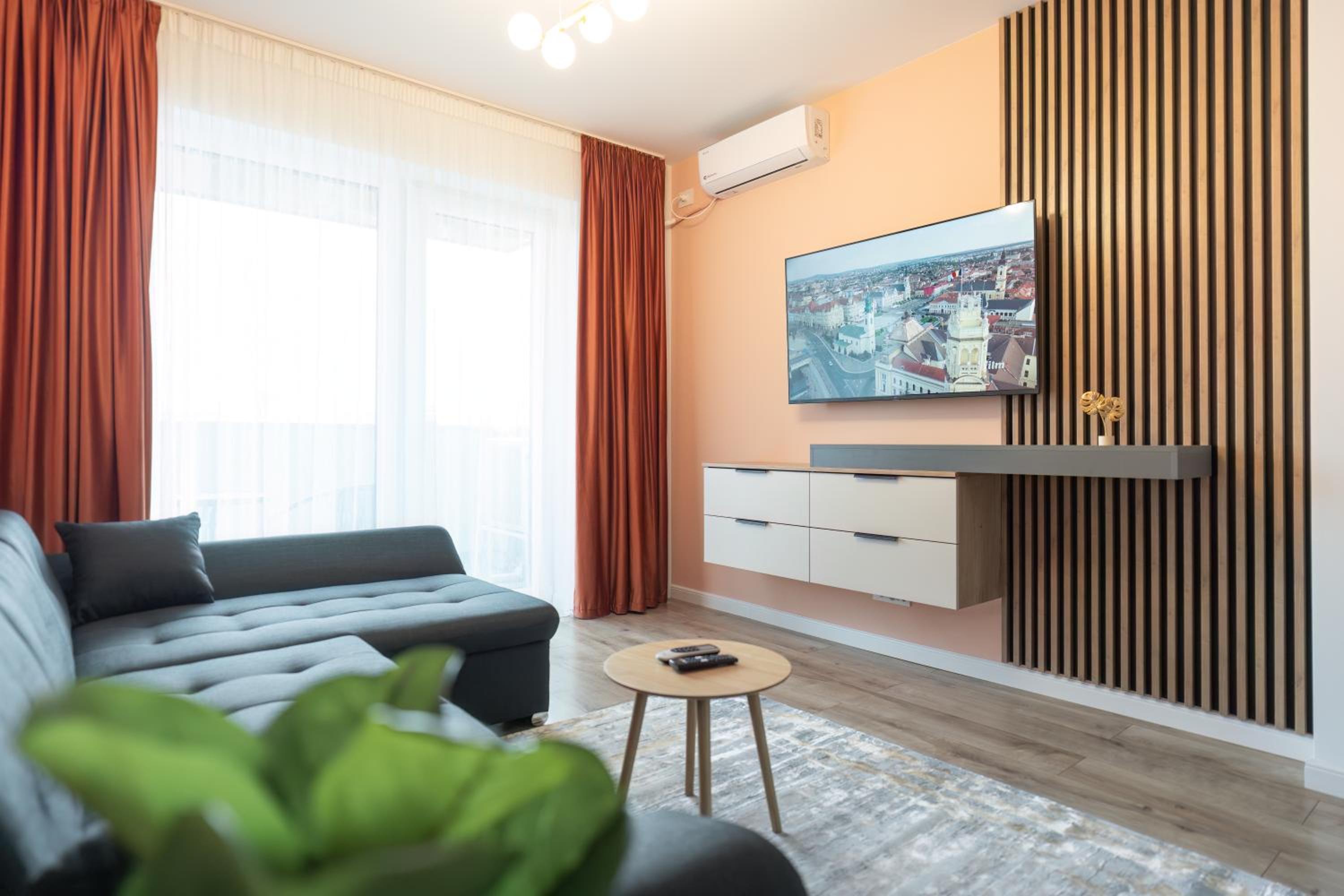 Juno Central Apartment view 3