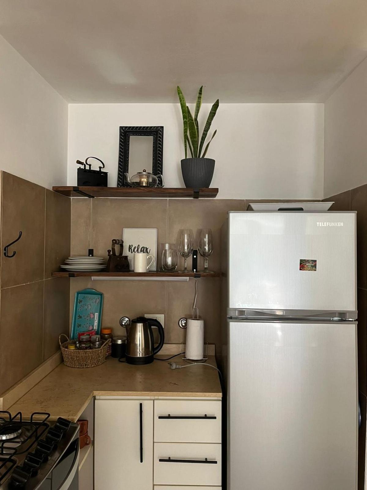 Estudio amplio y moderno en Belgrano.