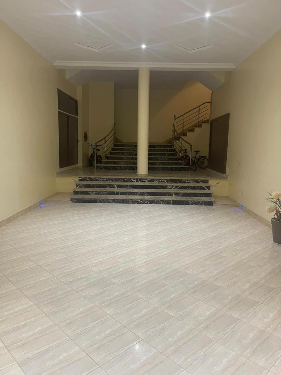 Flat with one bedroom, steps away from the beach