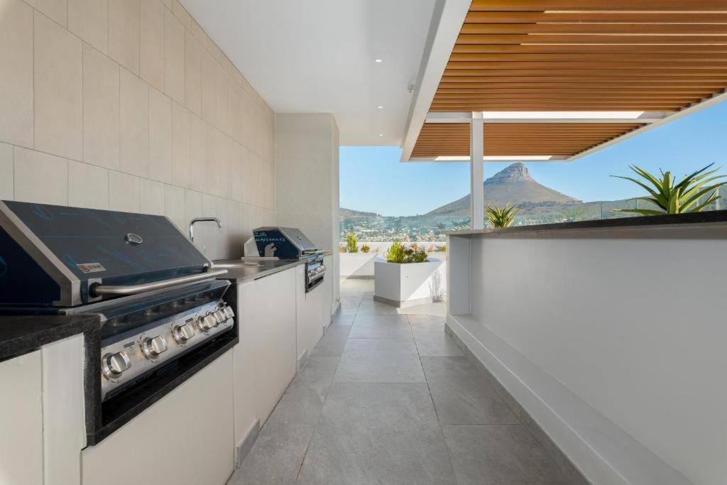 Stylish Apartment - Iconic Views