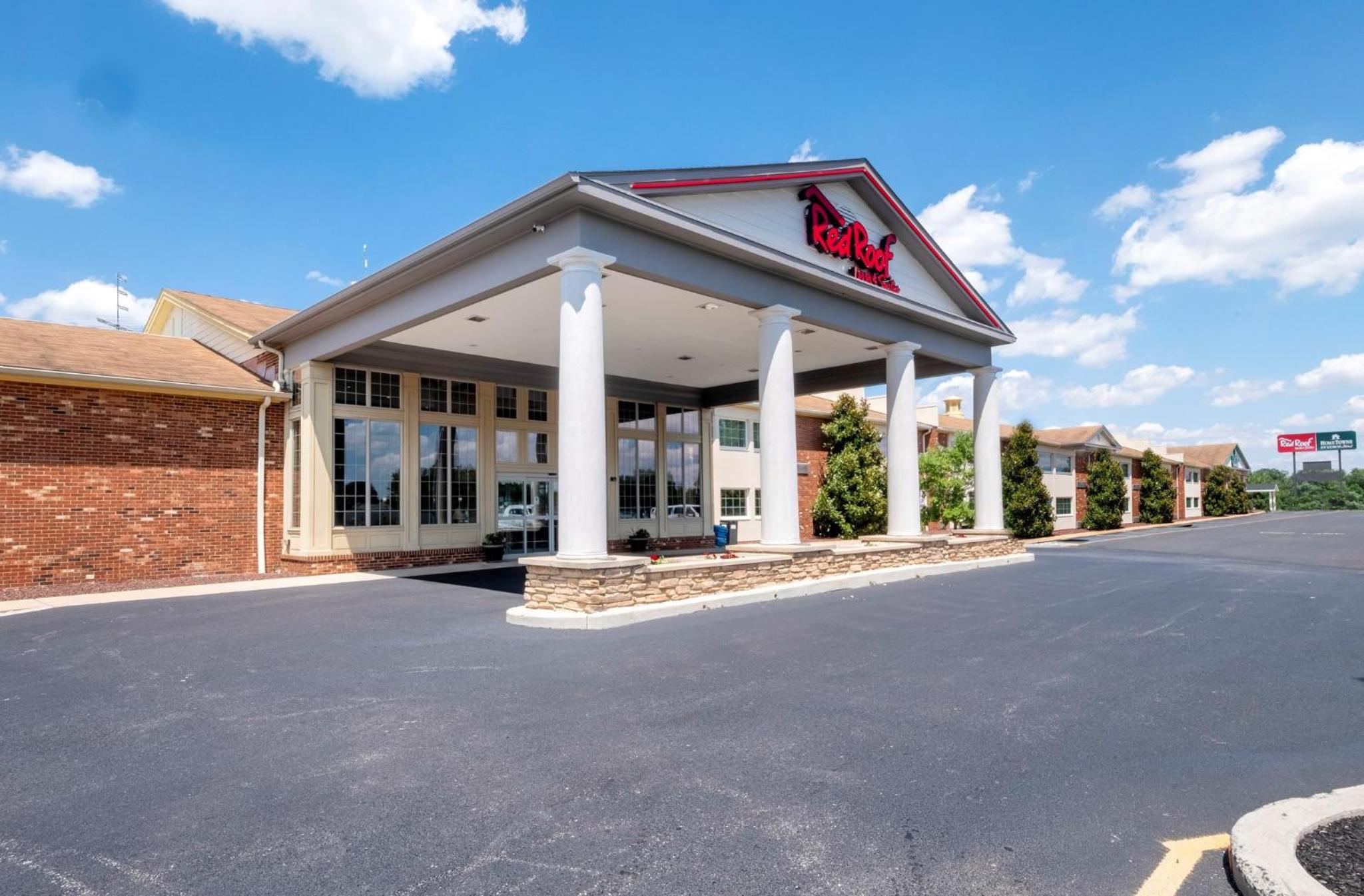 Red Roof Inn & Suites Wilmington – New Castle view 2