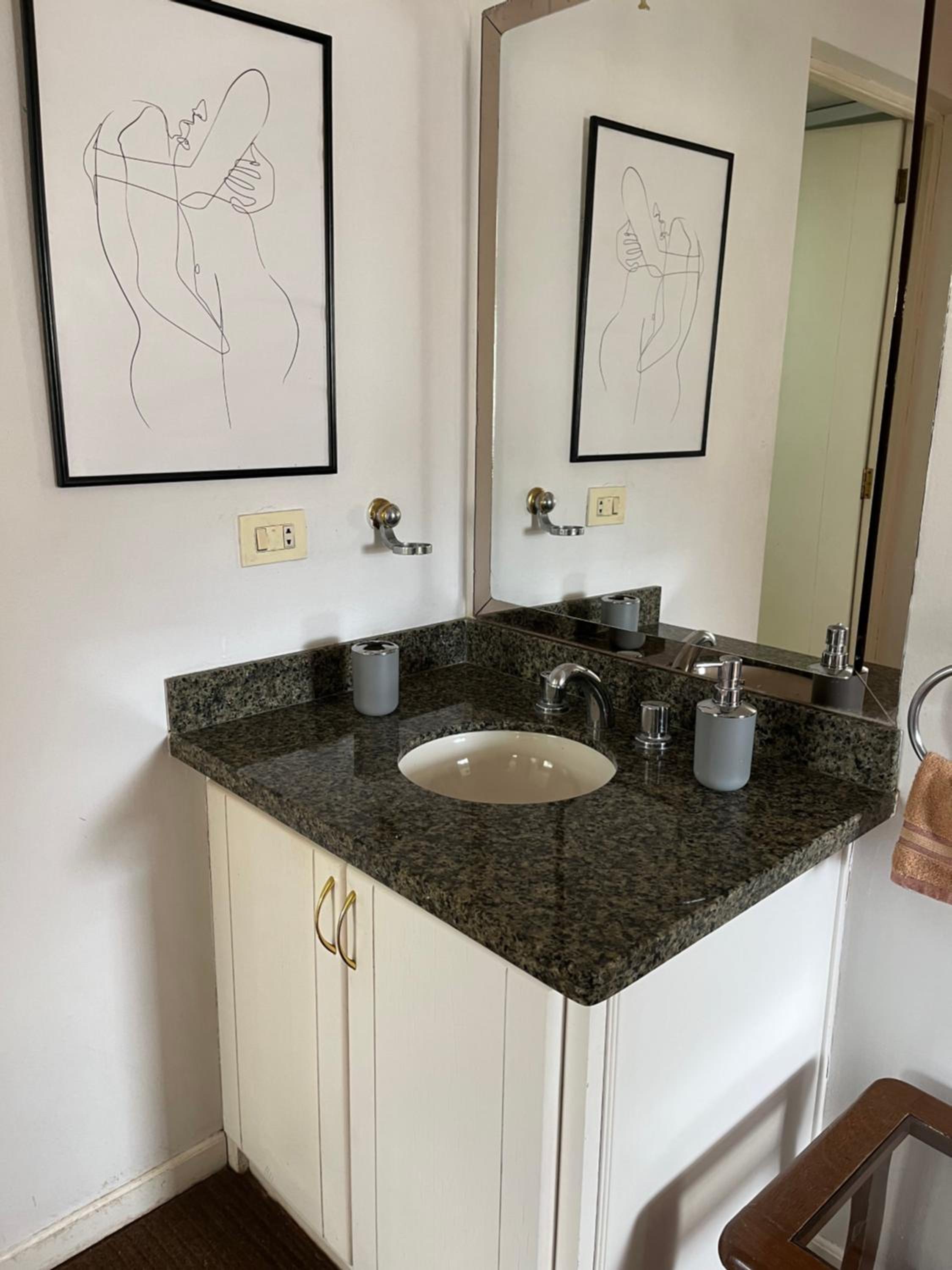 Céntrico y cómodo apartamento