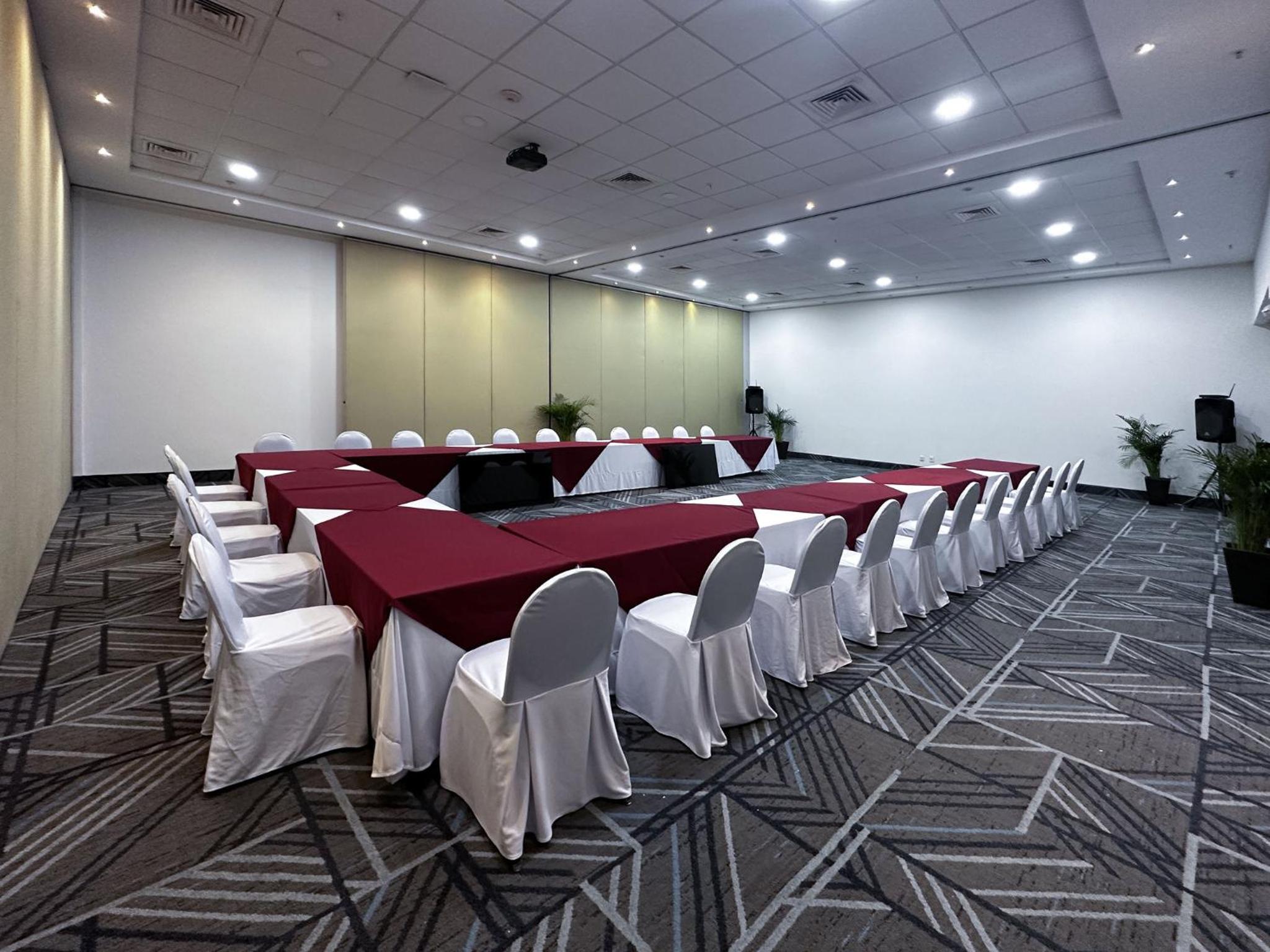 Holiday Inn Express Mérida by IHG