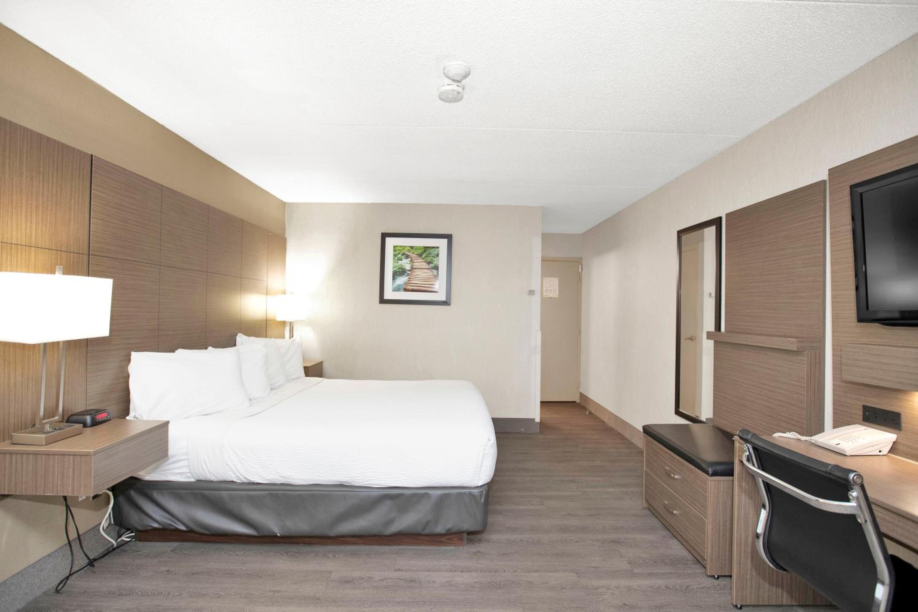 Thunder Bay Vacations - Superior Inn Hotel and Conference Centre Thunder Bay - Property Image 68
