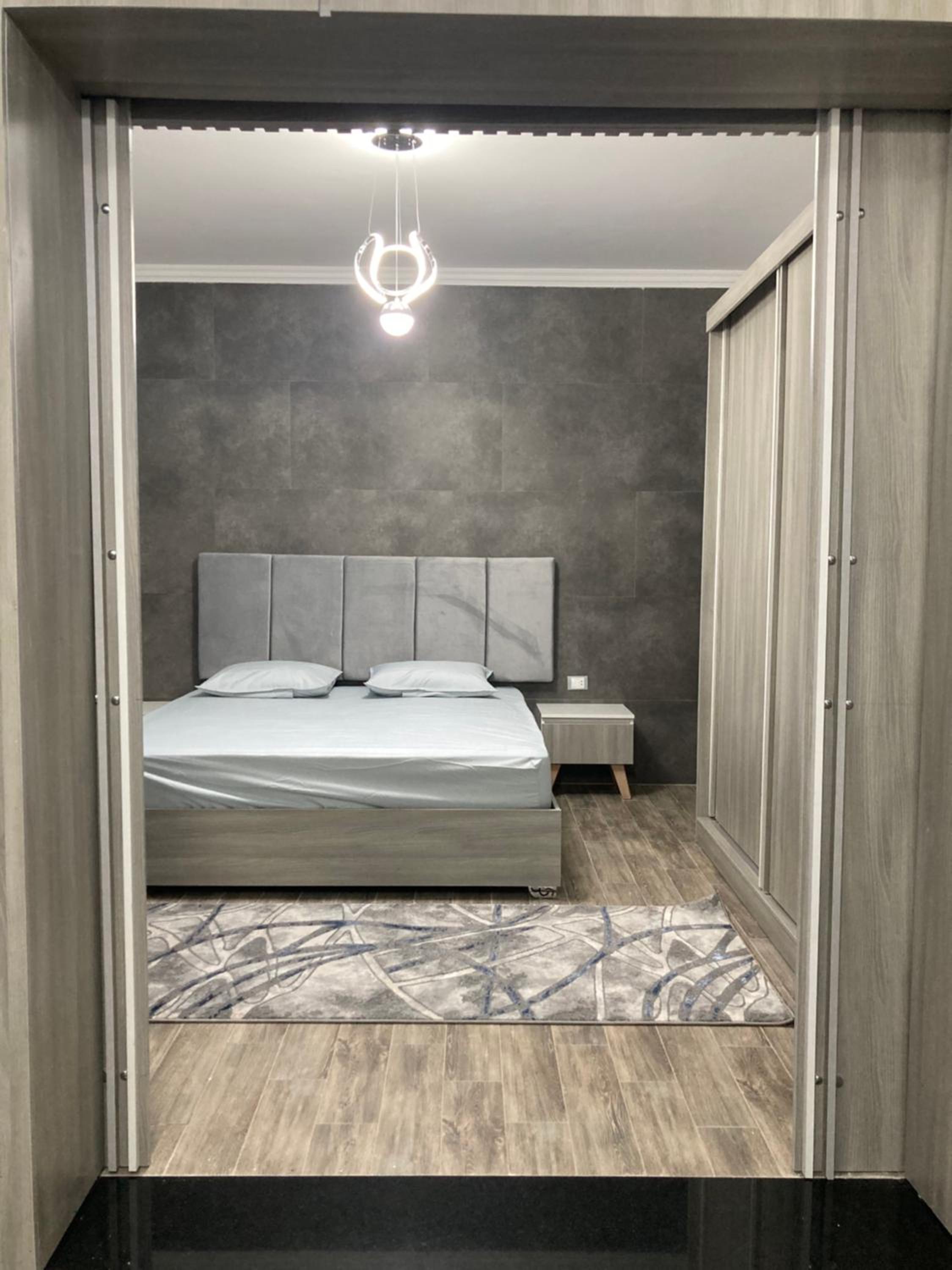 New Modern Apartment