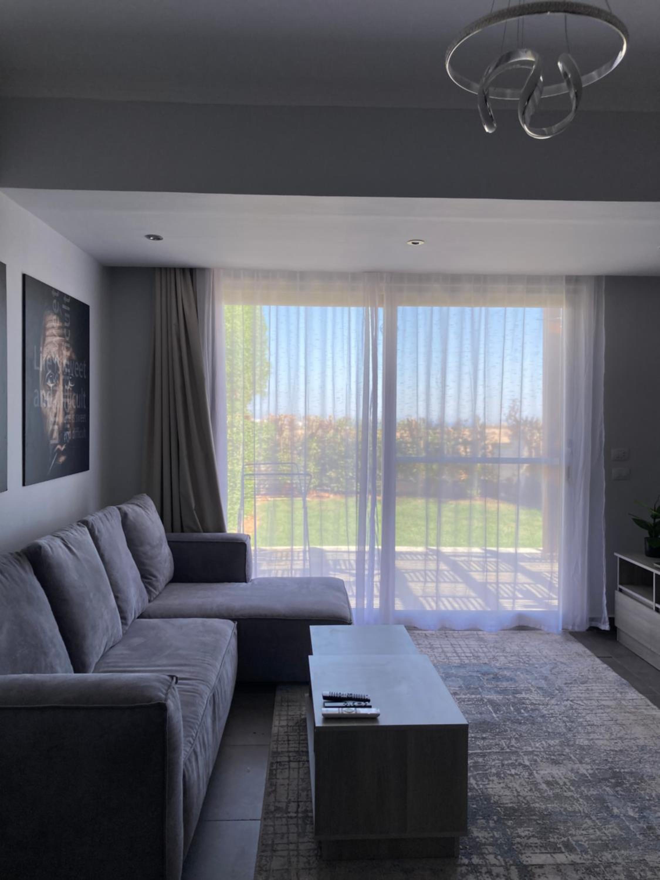 New Modern Apartment