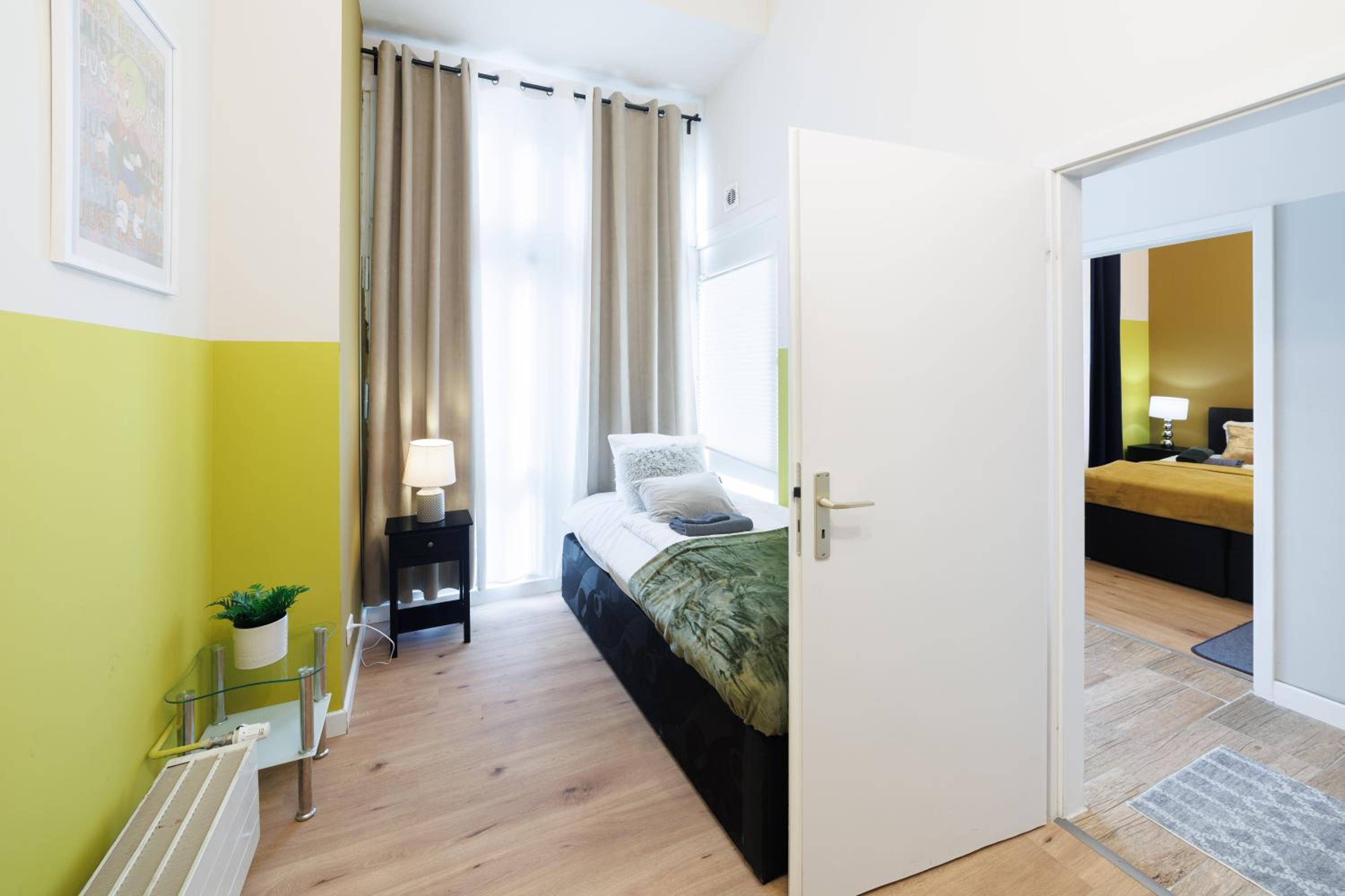 Stylish 4Rooms Flat am Adenauerplatz 8 Personen Kurfürstendamm