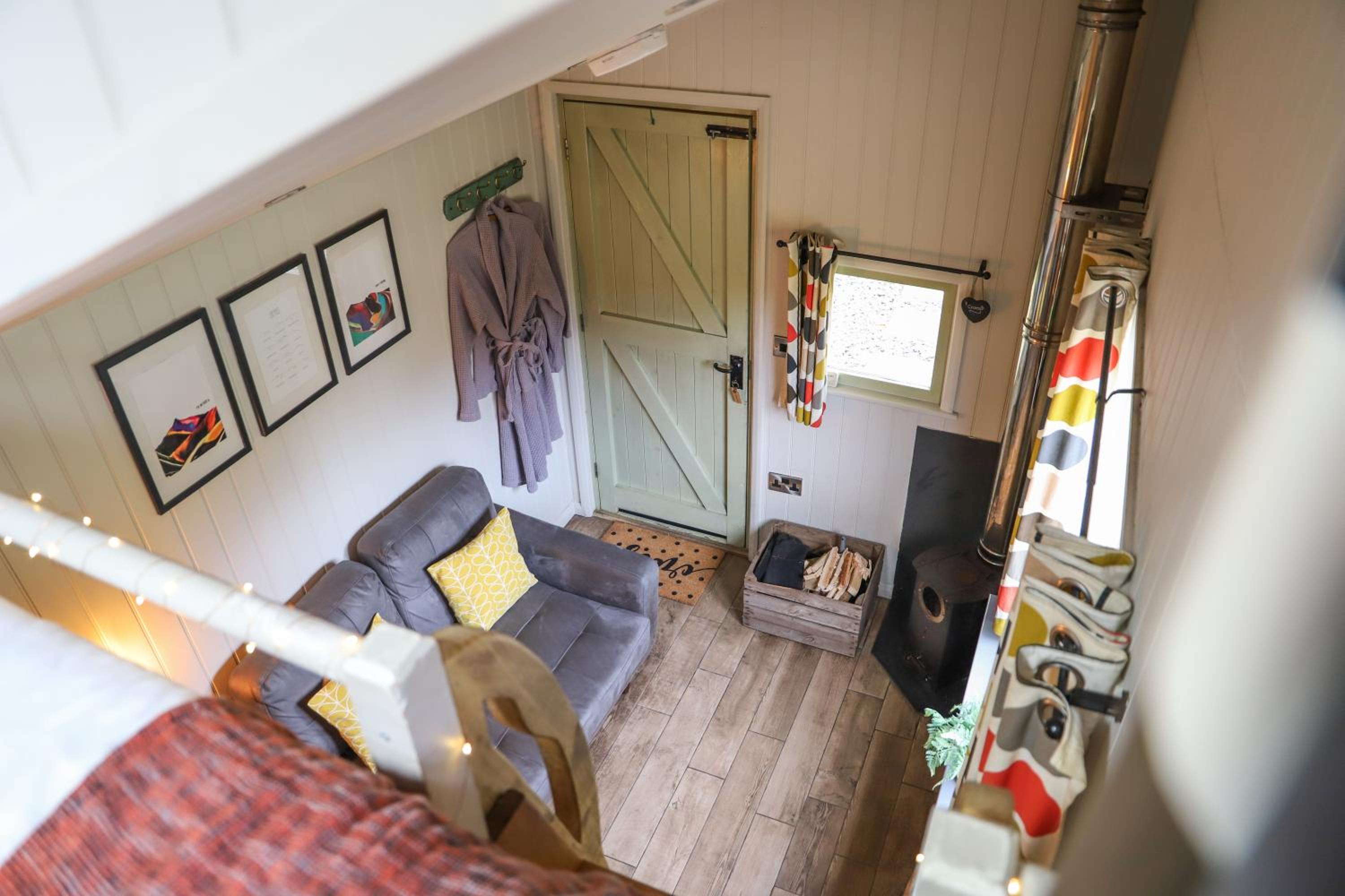 Nant Cafn - Hafan Hideaways Eryri view 3