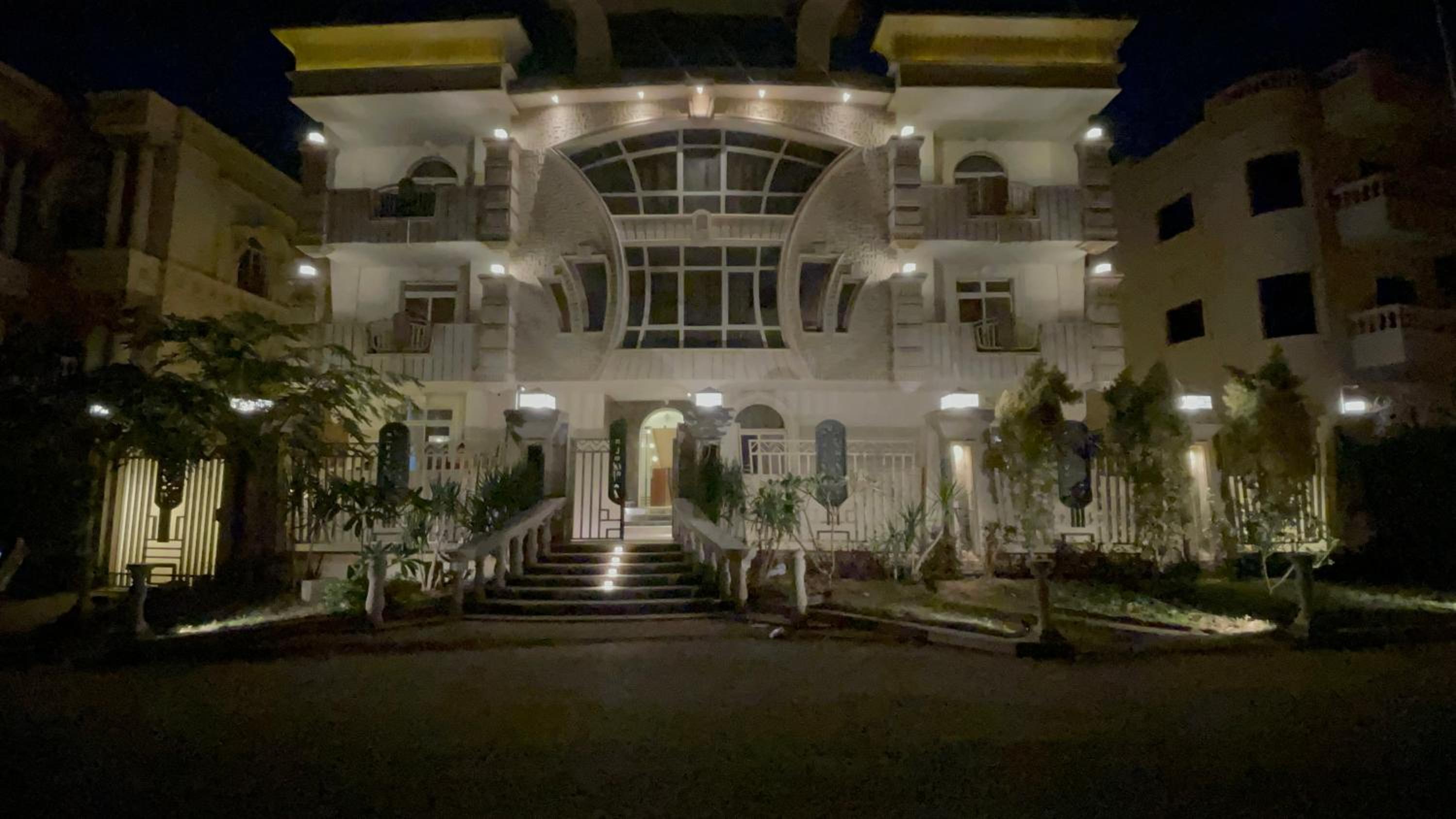 Elite apartment in private villa in new cairo 90th street in villa 255 Panafsig 11