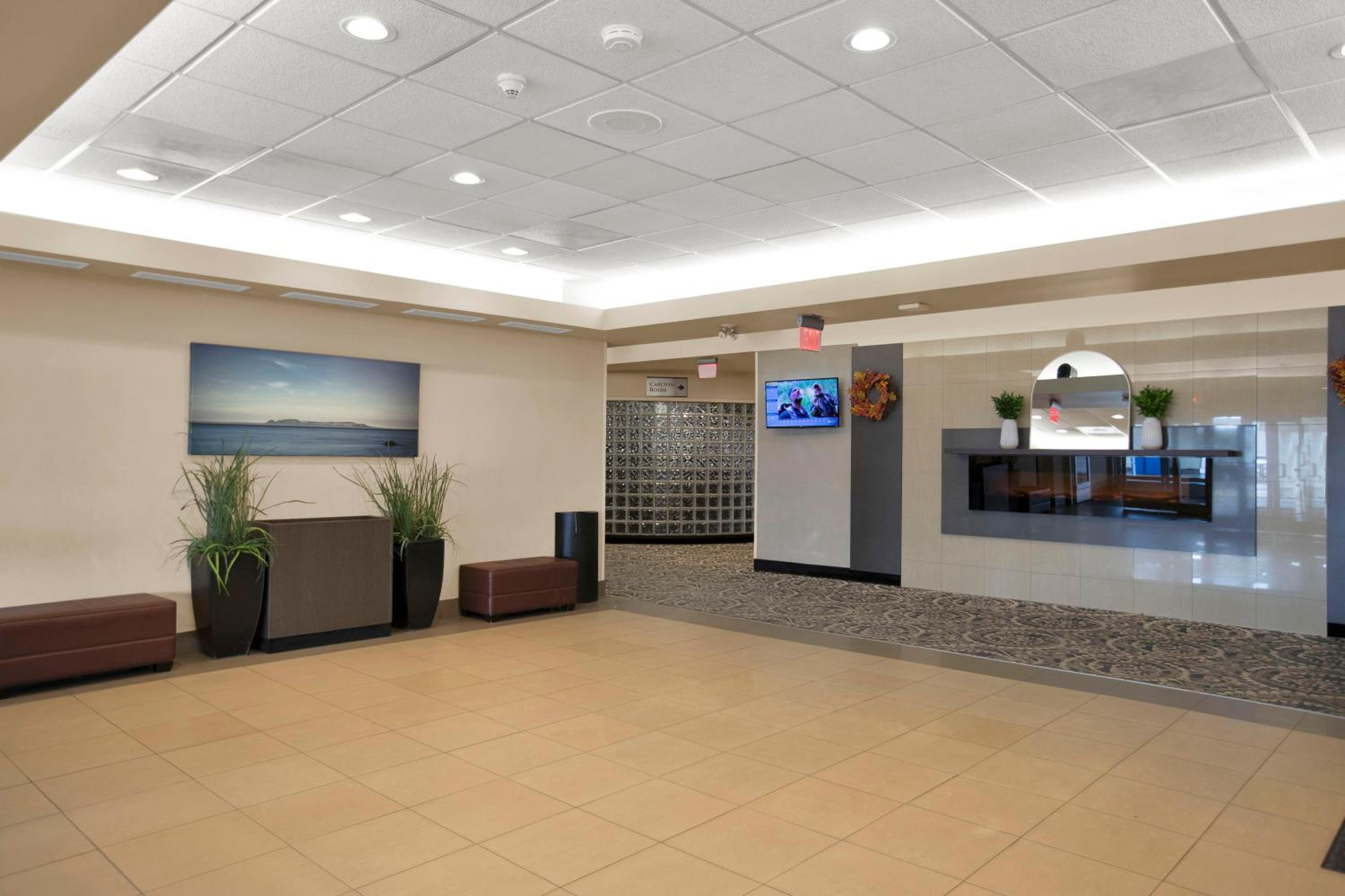 Thunder Bay Vacations - Superior Inn Hotel and Conference Centre Thunder Bay - Property Image 80