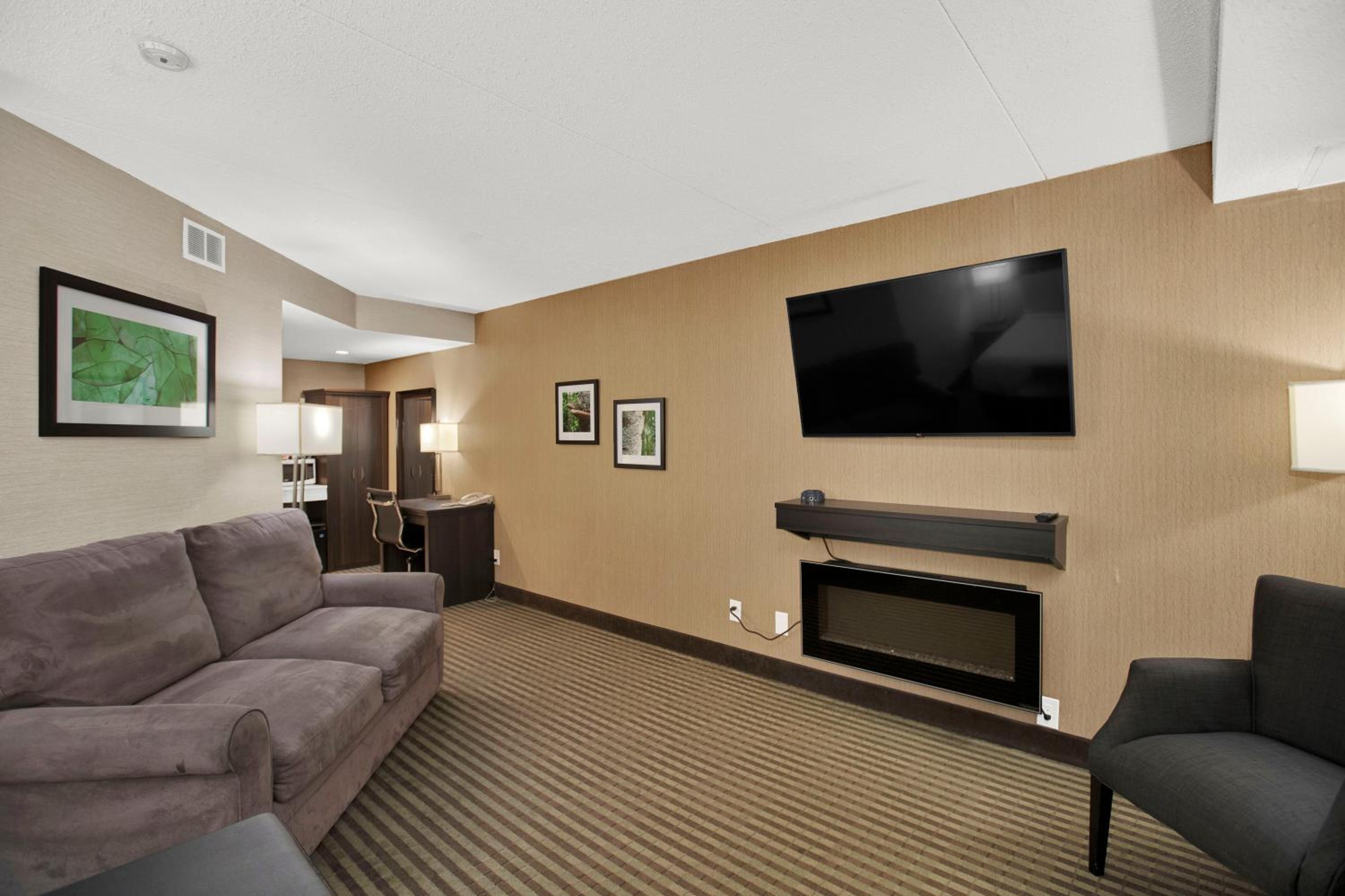 Thunder Bay Vacations - Superior Inn Hotel and Conference Centre Thunder Bay - Property Image 84