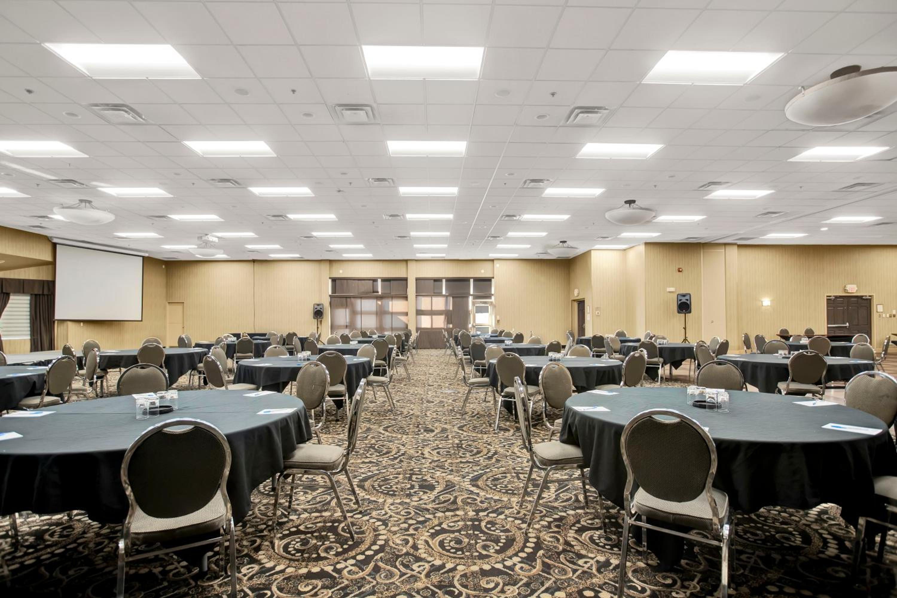Thunder Bay Vacations - Superior Inn Hotel and Conference Centre Thunder Bay - Property Image 92