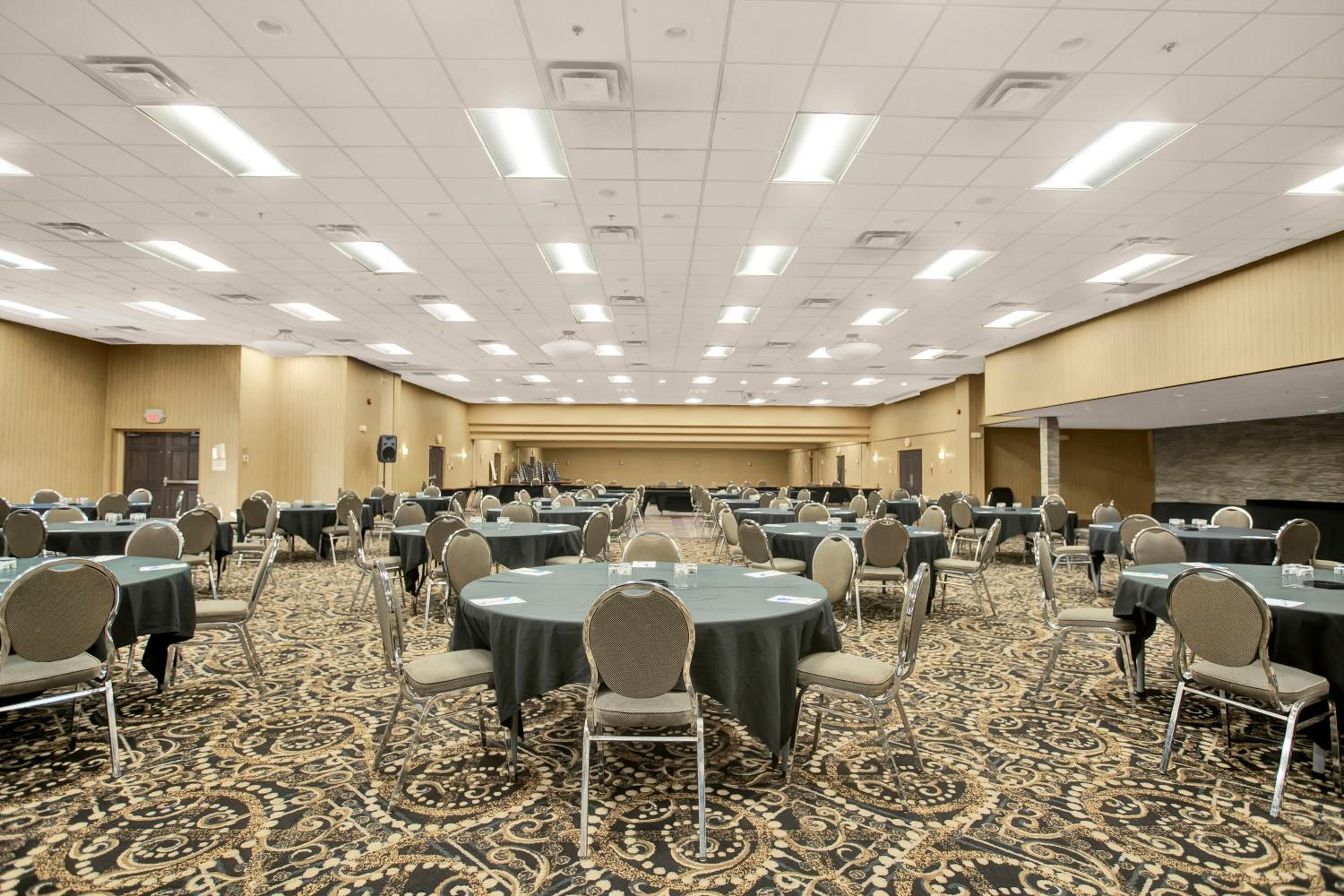Thunder Bay Vacations - Superior Inn Hotel and Conference Centre Thunder Bay - Property Image 106