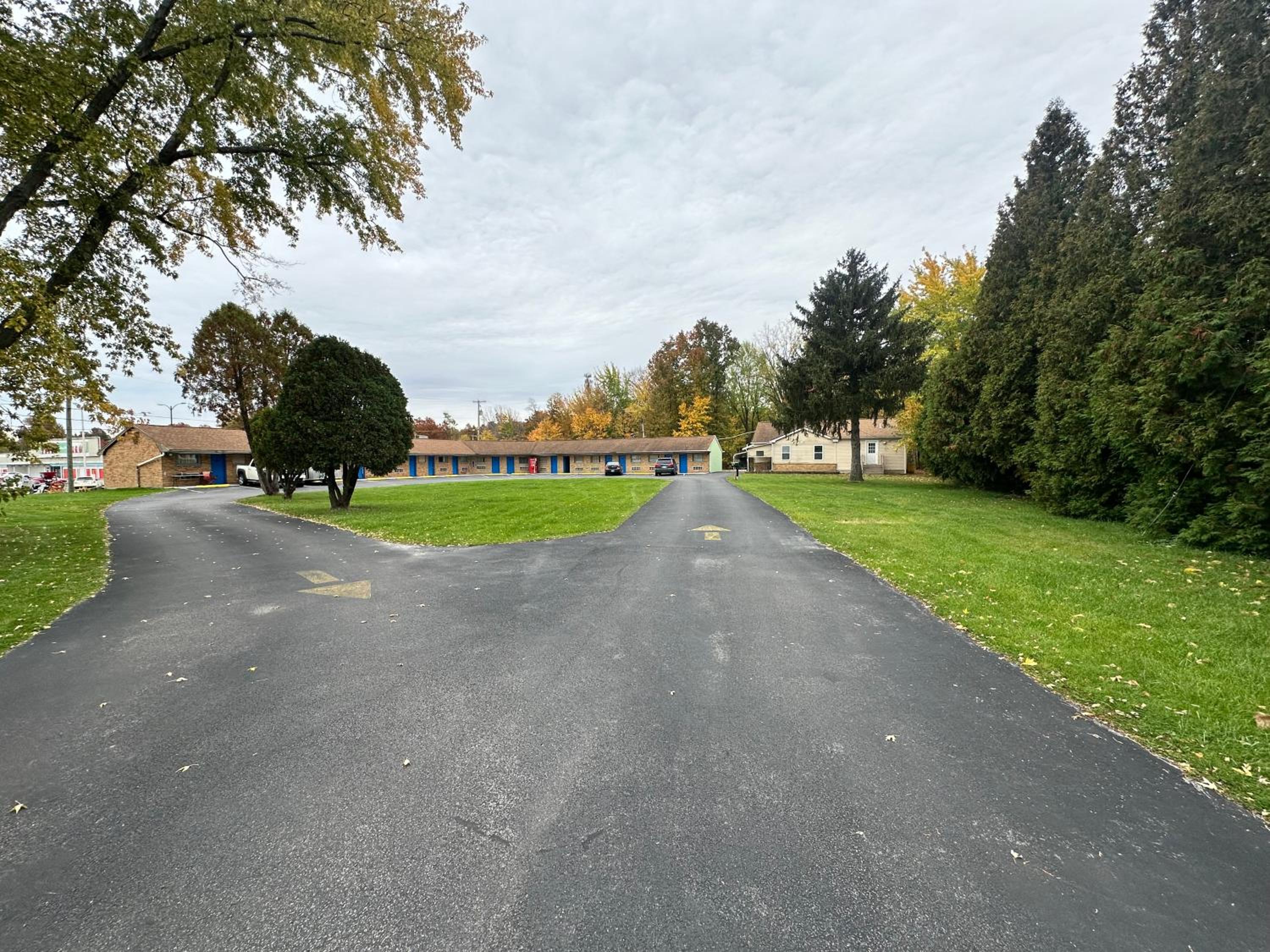 Westgate Manor Motel Austintown & Youngstown OHIO
