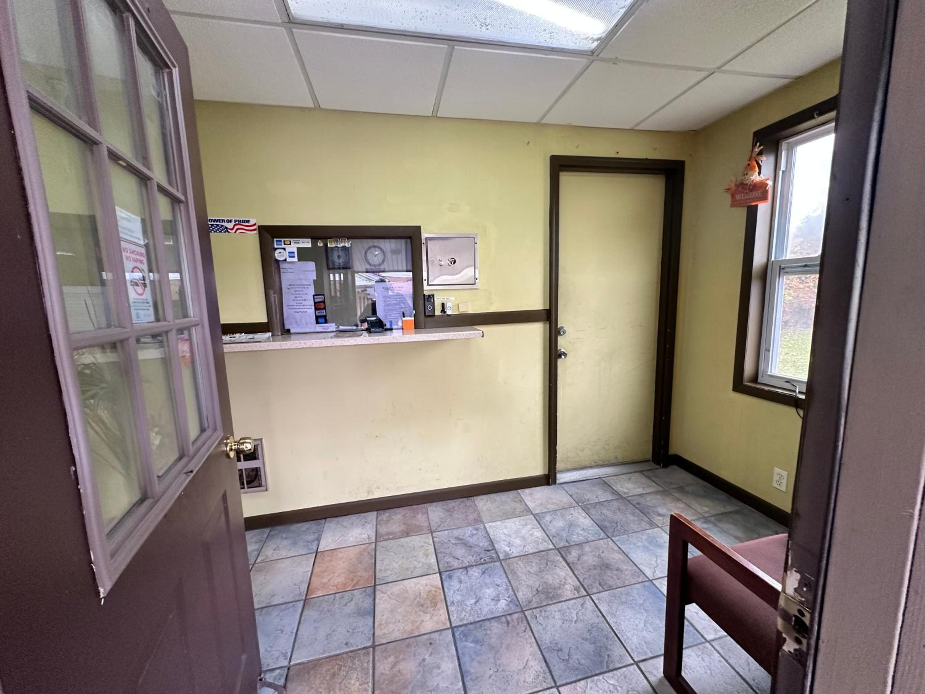 Westgate Manor Motel Austintown & Youngstown OHIO