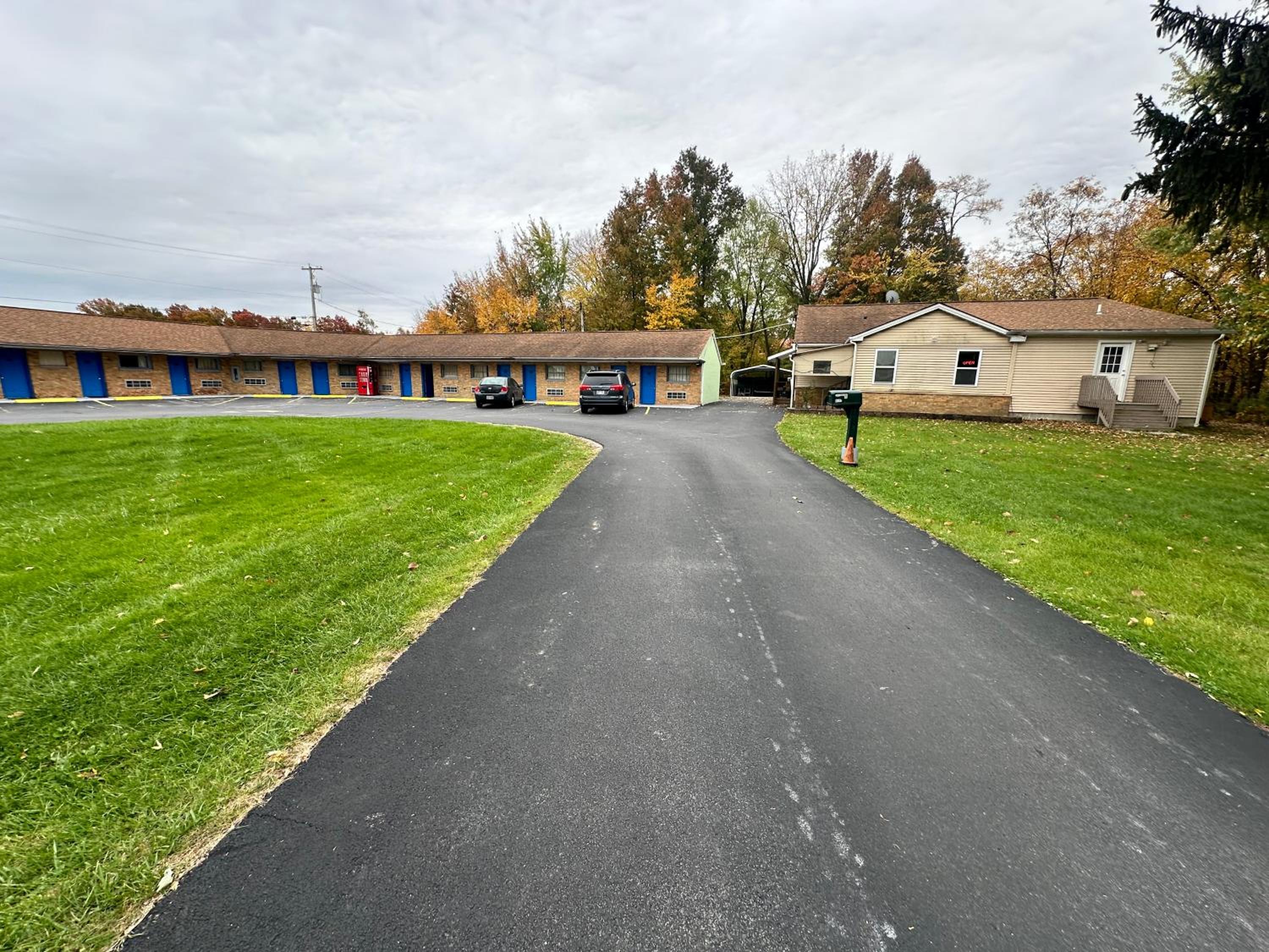 Westgate Manor Motel Austintown & Youngstown OHIO
