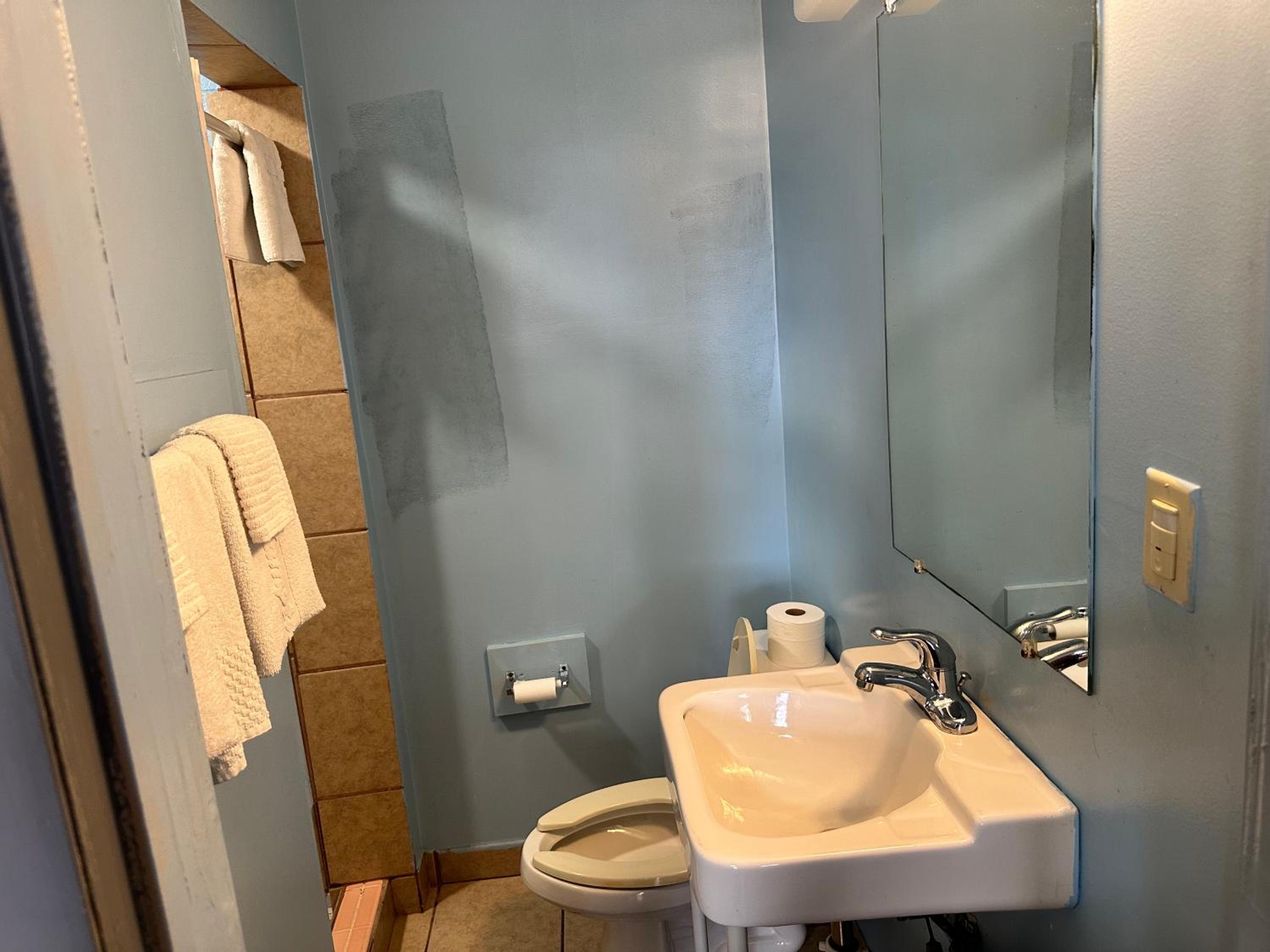 Westgate Manor Motel Austintown & Youngstown OHIO