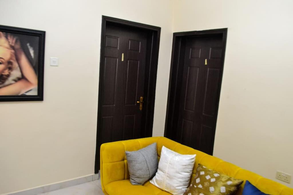SEGXYCOLD VALLEY OASIS Elegant 2-Bedroom Apartment view 4