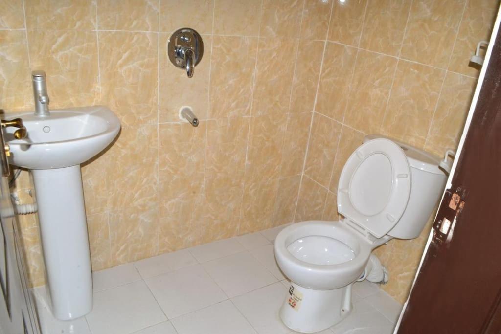 Photo 33