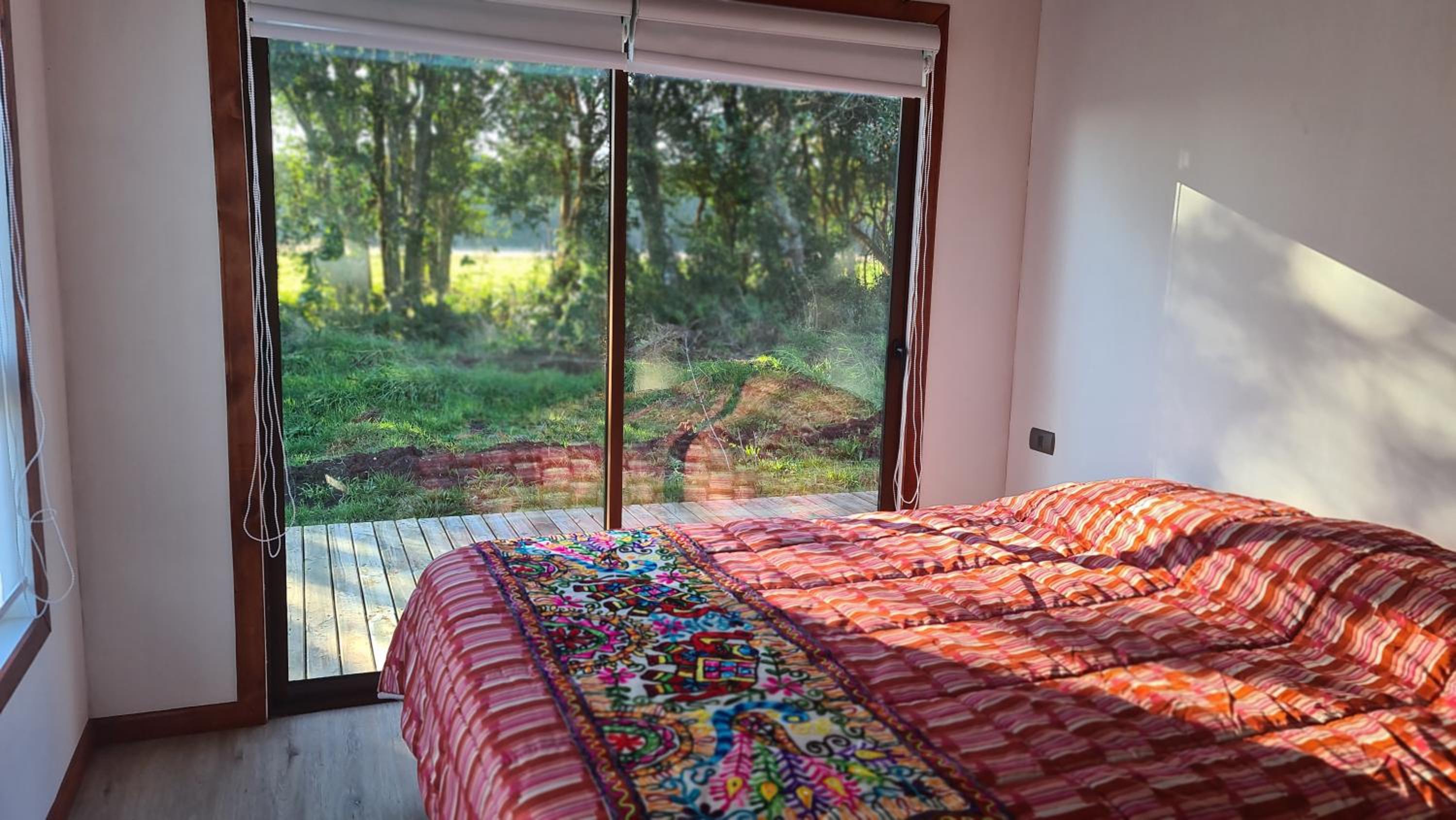 HERMOSA CASA rodeada DE NATURALEZA