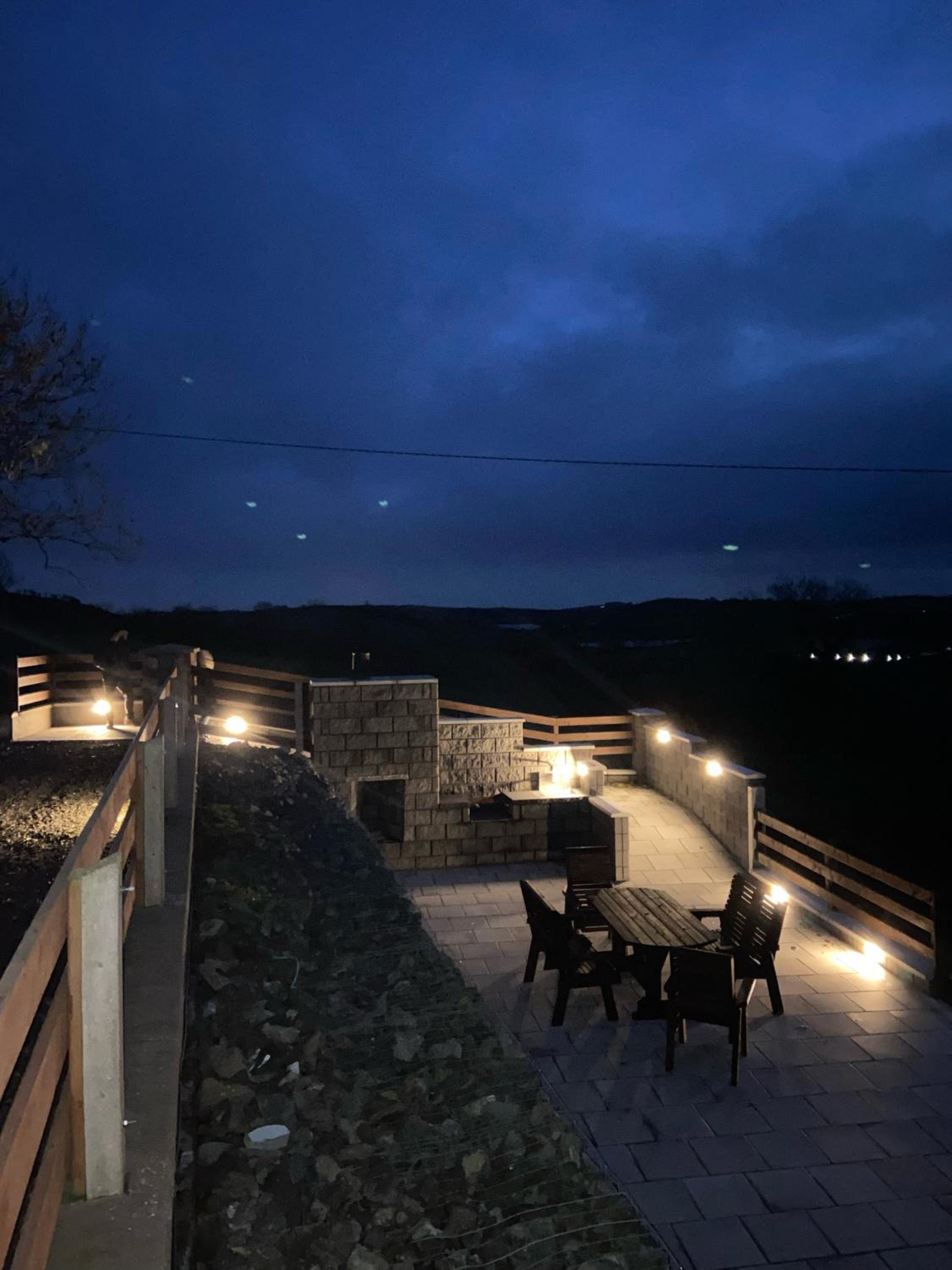 Lakeview Lodge view 4