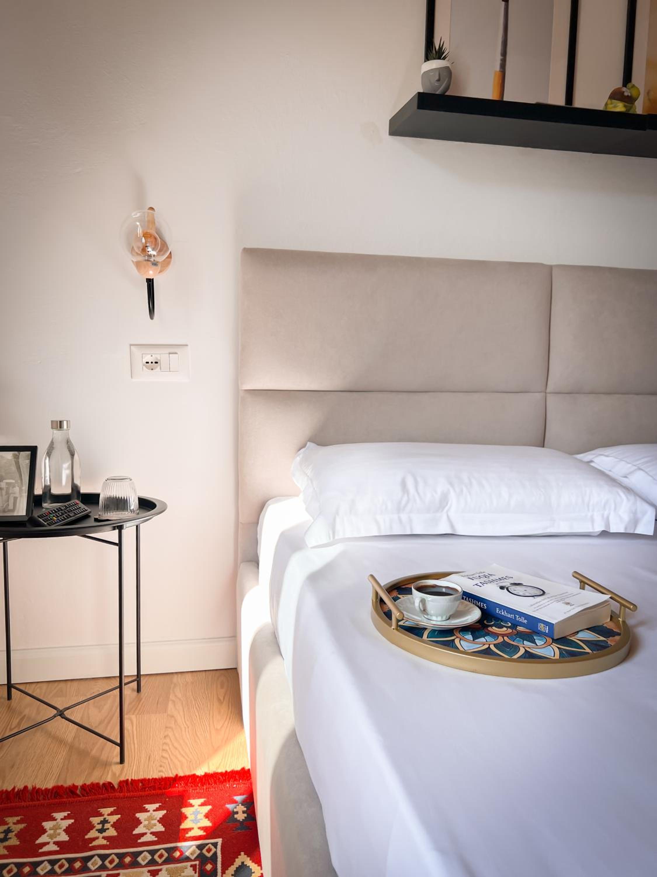 Nika's Guest House