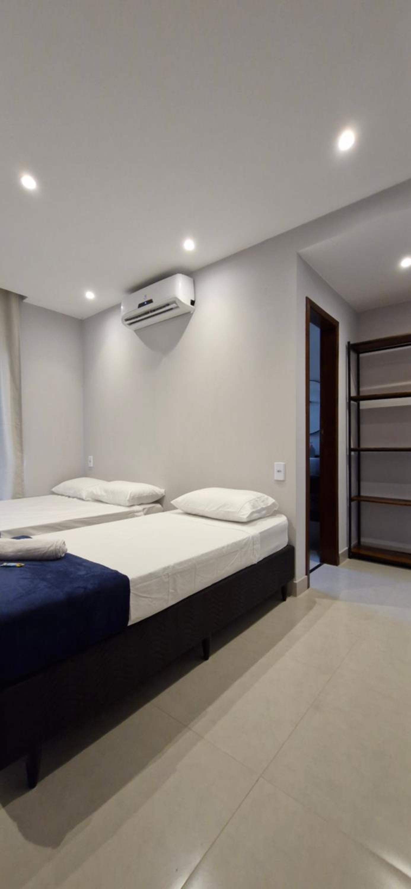 Casa em Paraty com 4 Suítes, Piscina e Churrasqueira Próximo Praias