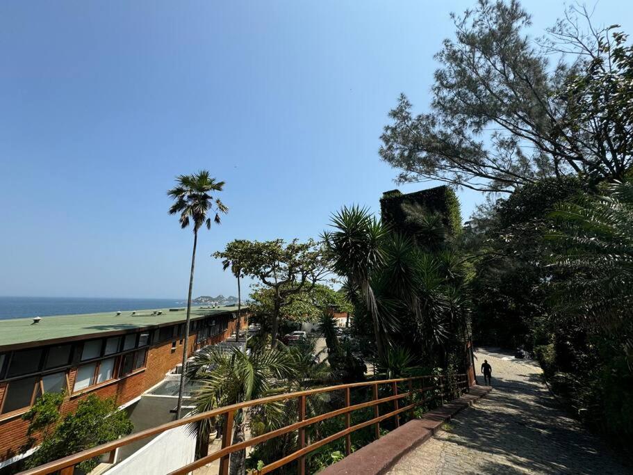 Praia da Joatinga, triplex luxo sobre o mar