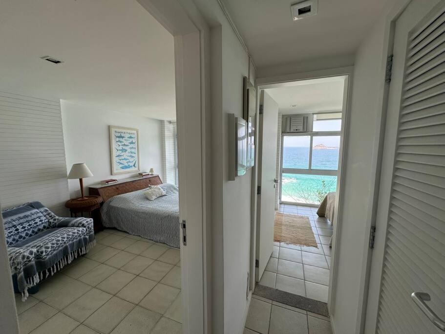 Praia da Joatinga, triplex luxo sobre o mar