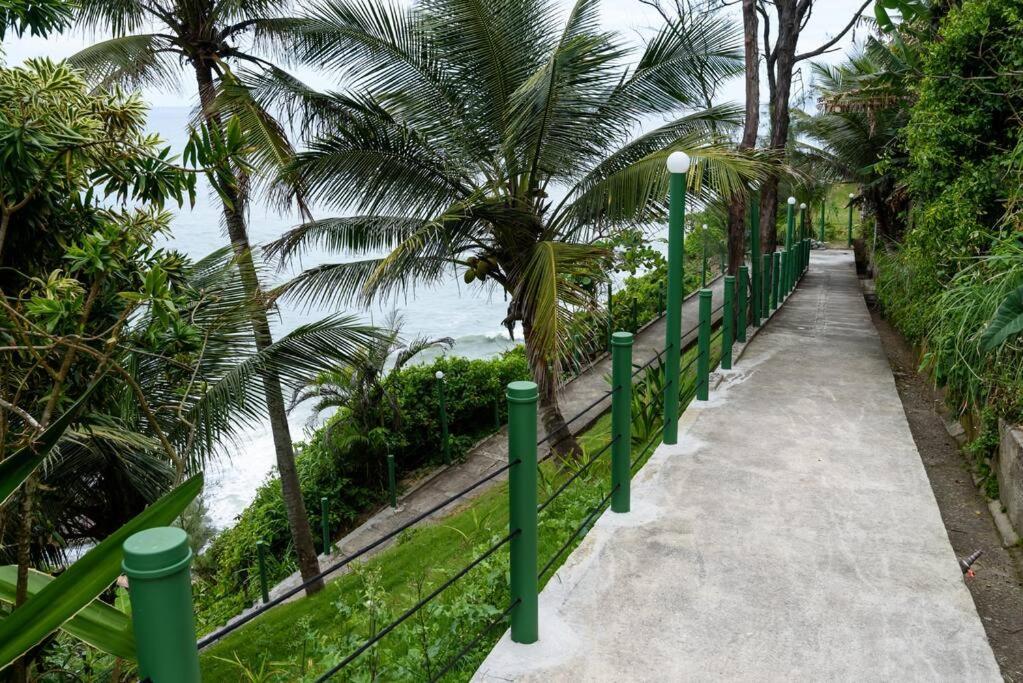 Praia da Joatinga, triplex luxo sobre o mar