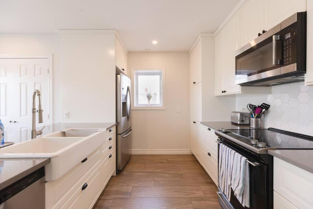 Your Halifornian Home Trendy 3 Bedroom Flat