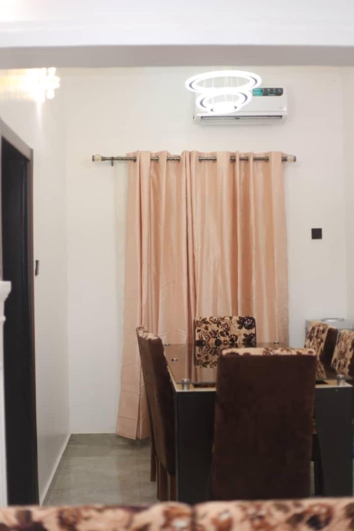 Madeb Apartments