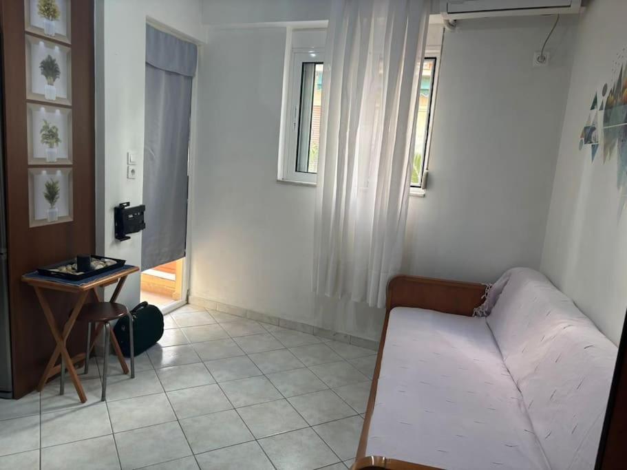 Thissio Gazi apartment with private parking